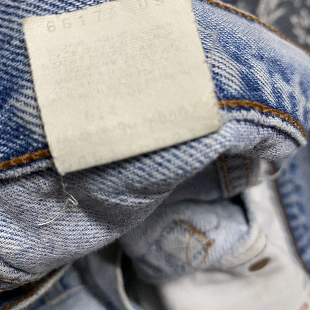 Levi's Vintage 90s Levis 517 Flare Jeans Distressed Size US 32 / EU 48 - 23 Thumbnail