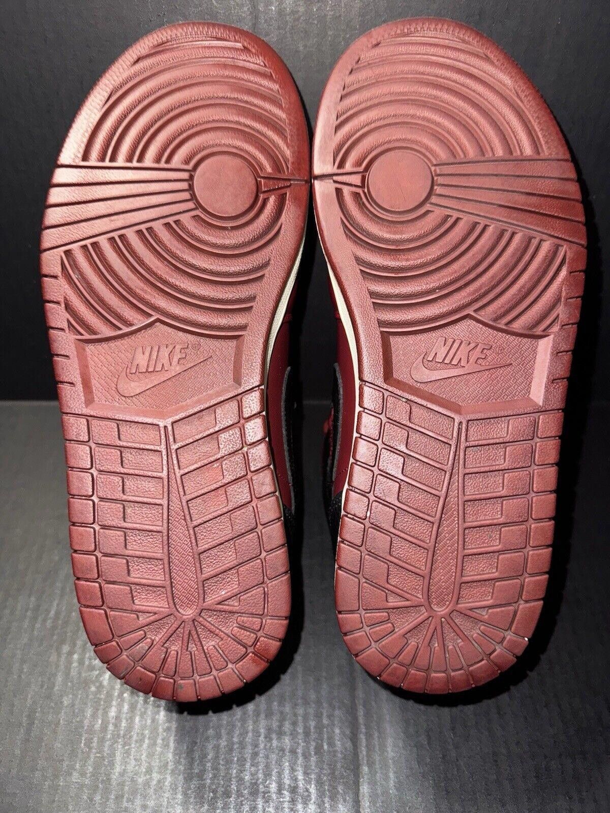 Jordan Brand Nike Air Jordan 1 Retro Mid Team Red Black 554724-601 Sz 10 Size US 10 / EU 43 - 7 Thumbnail