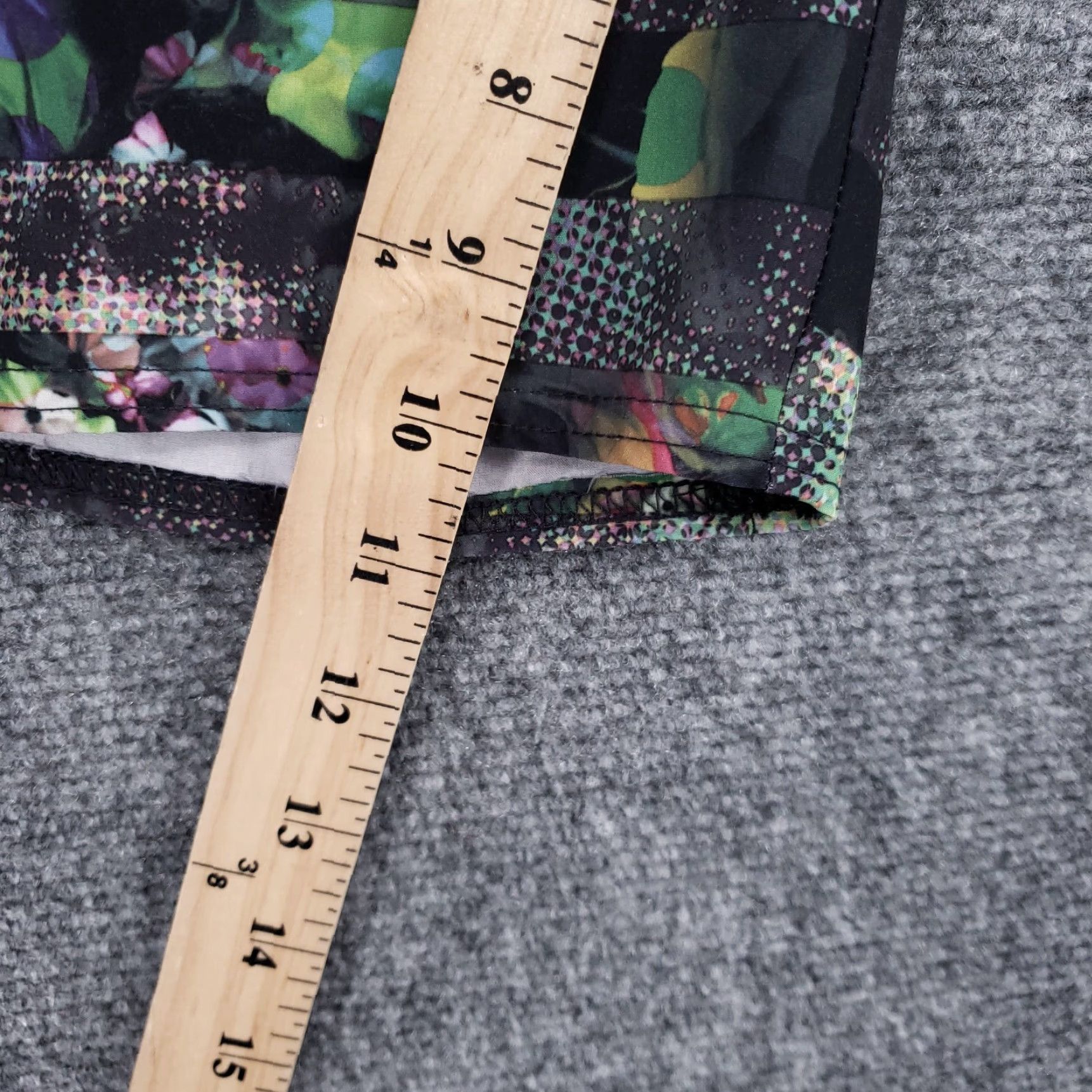 Vans VANS Vansphibian Shorts Men 28 Black Floral Hybrid Board Swim Trunks Surf Stretch Size US 28 / EU 44 - 5 Thumbnail