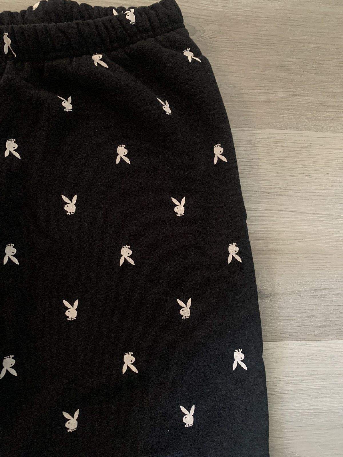 Supreme Supreme Playboy Allover Sweatpants FW15 Size US 32 / EU 48 - 3 Thumbnail