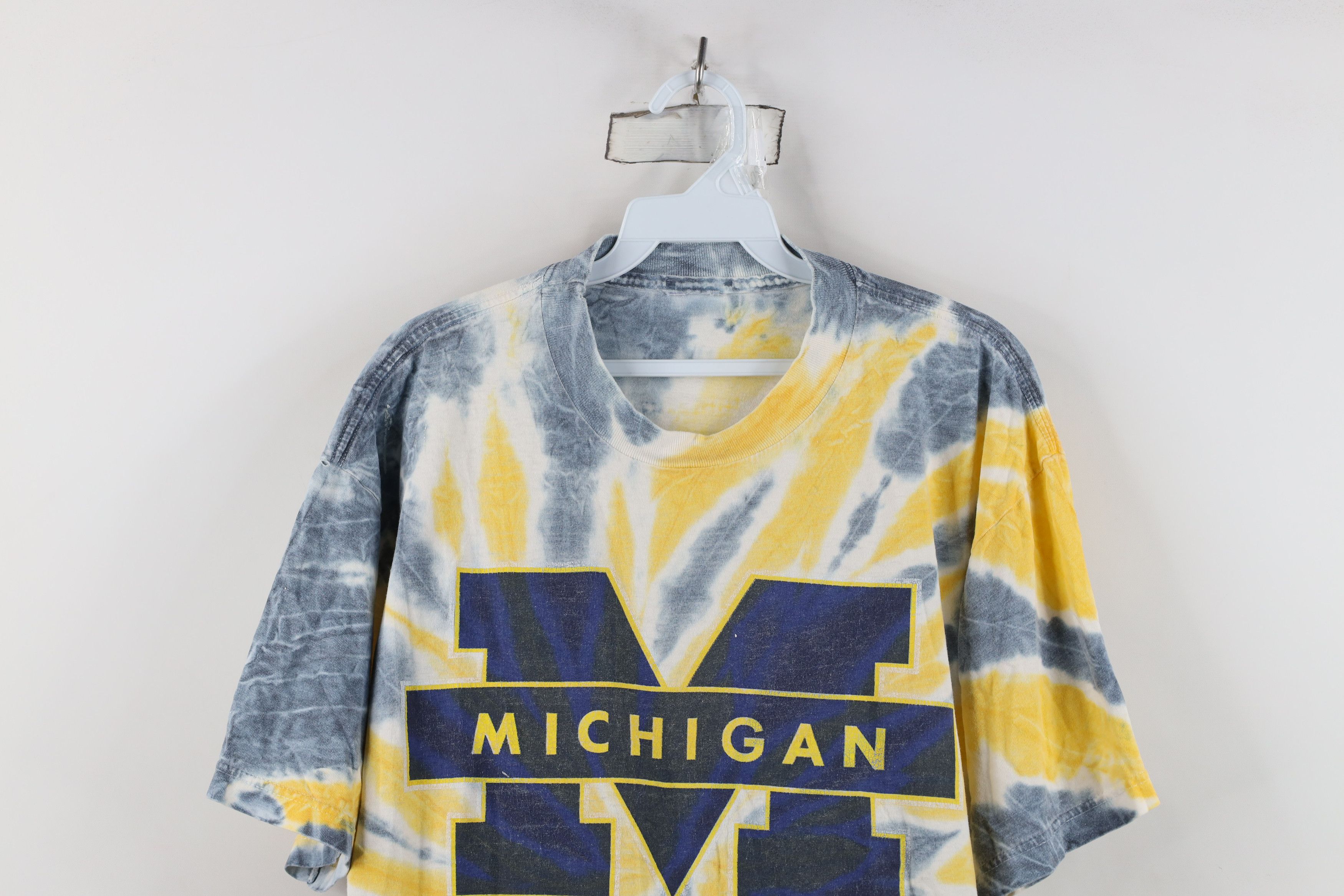 Vintage Vintage 90s Tie Dye University of Michigan Block M T-Shirt Size US L / EU 52-54 / 3 - 2 Thumbnail