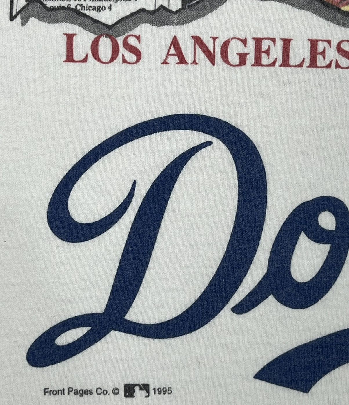 MLB 90s Vintage LA Doggers x The LA Times Front Pages tee Size US L / EU 52-54 / 3 - 4 Thumbnail