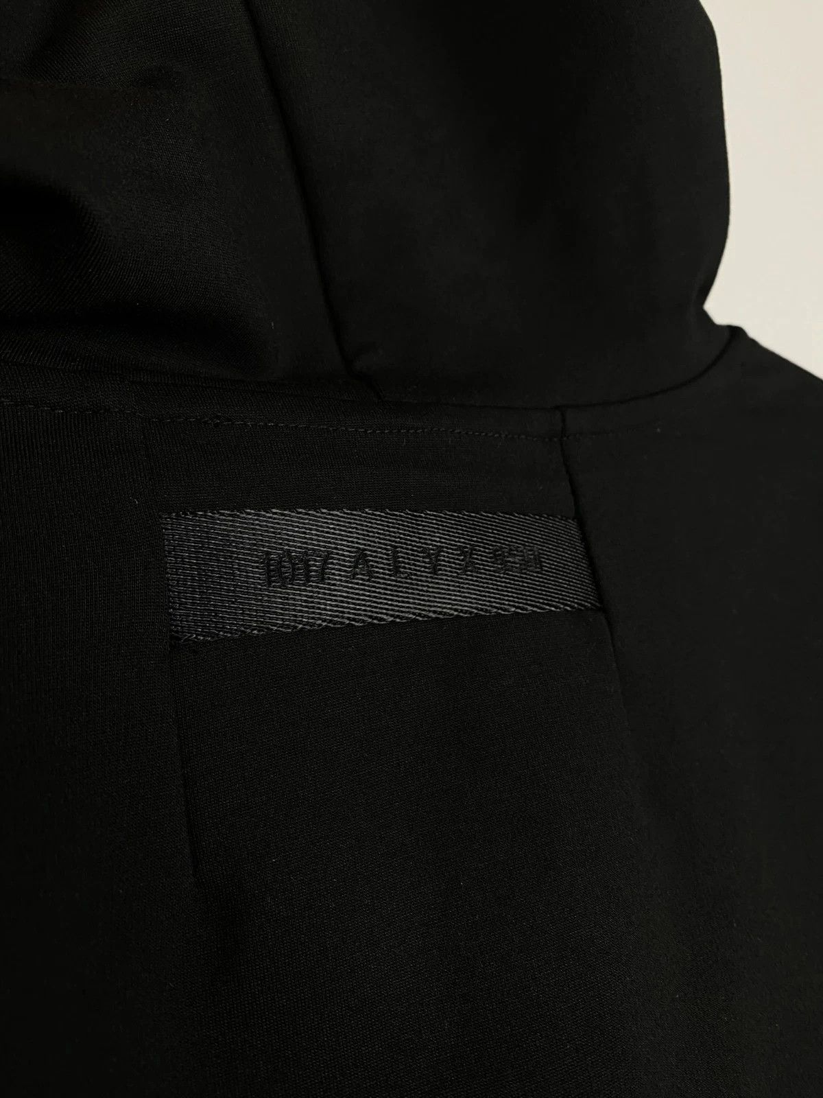 1017 ALYX 9SM 1017 Alyx 9SM Hoodie Size US L / EU 52-54 / 3 - 5 Thumbnail