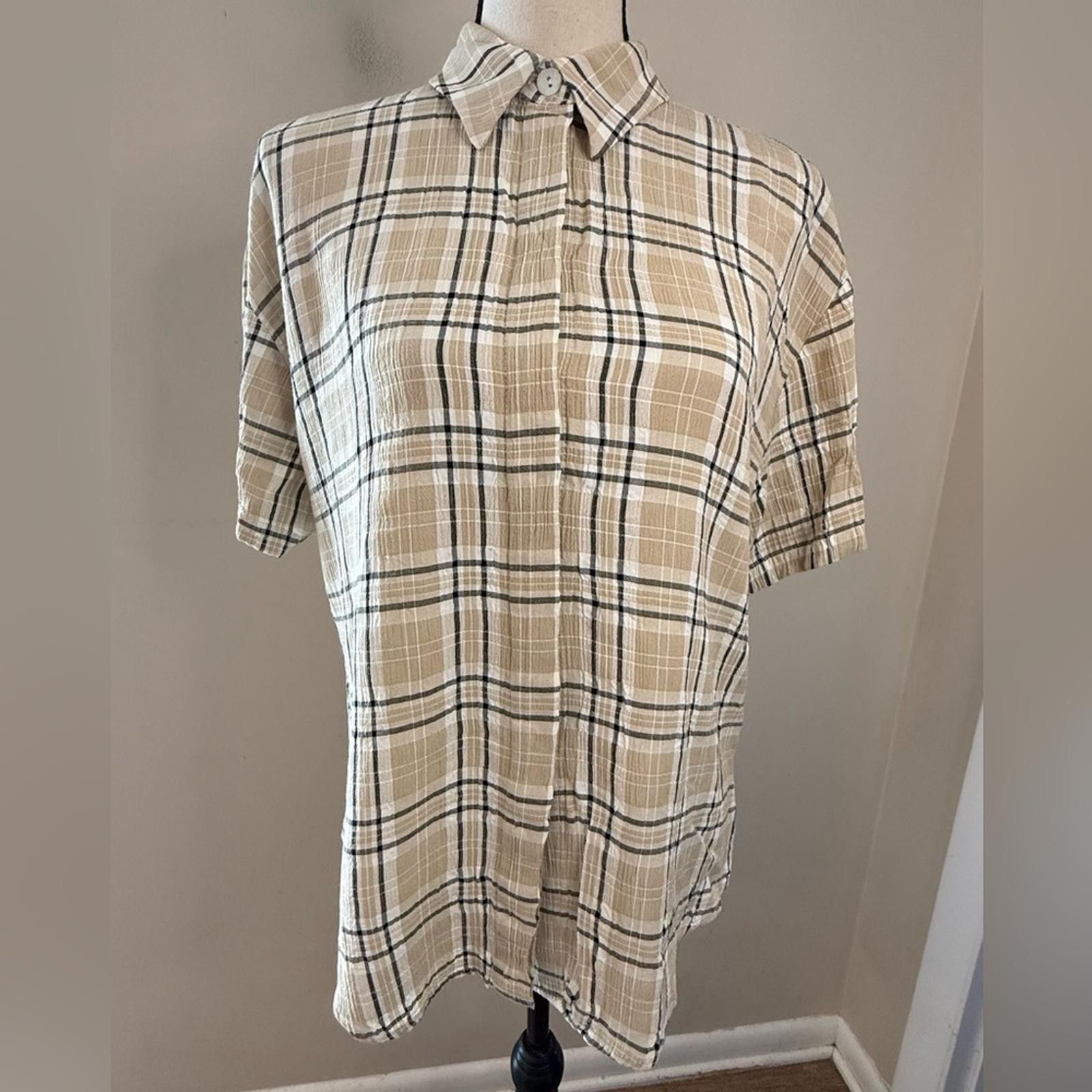 Other Carry Back button up shirt tan & gray plaid sporty SZ 8 Size M / US 6-8 / IT 42-44 - 1 Thumbnail
