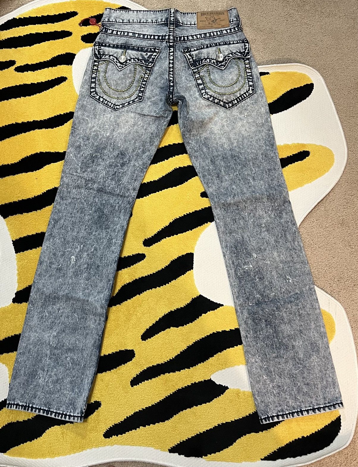 True Religion True religion straight fit yellow stitch jeans Size US 29 - 1 Thumbnail