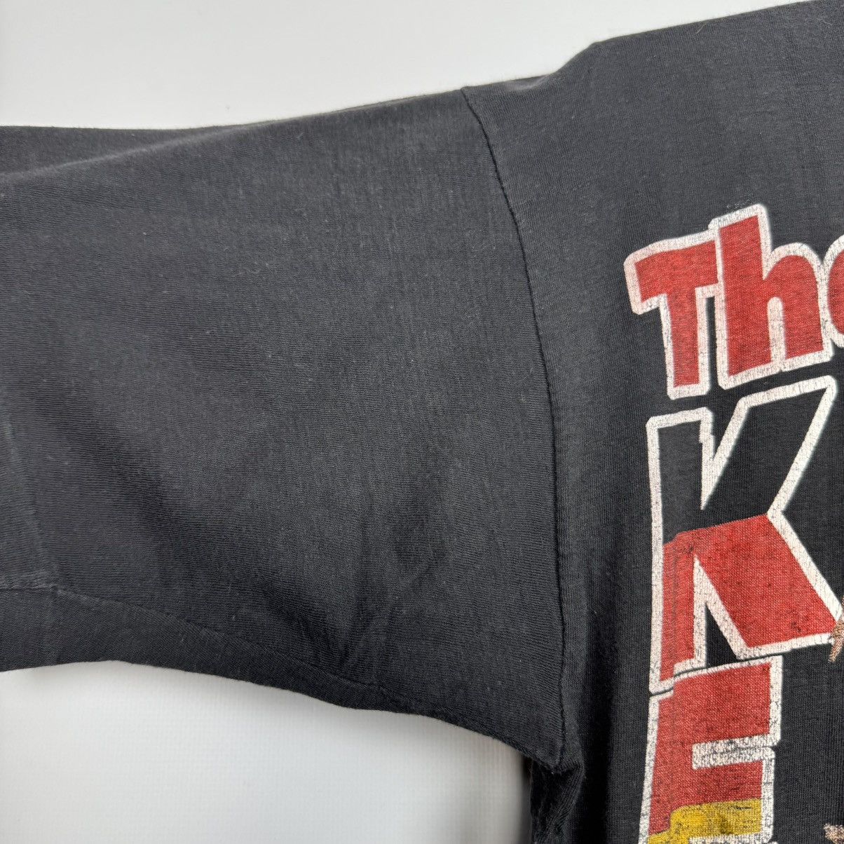Vintage THE KELLY FAMILY 90s Y2K RARE VINTAGE T-SHIRT POP ROCK BAND Size US M / EU 48-50 / 2 - 13 Thumbnail