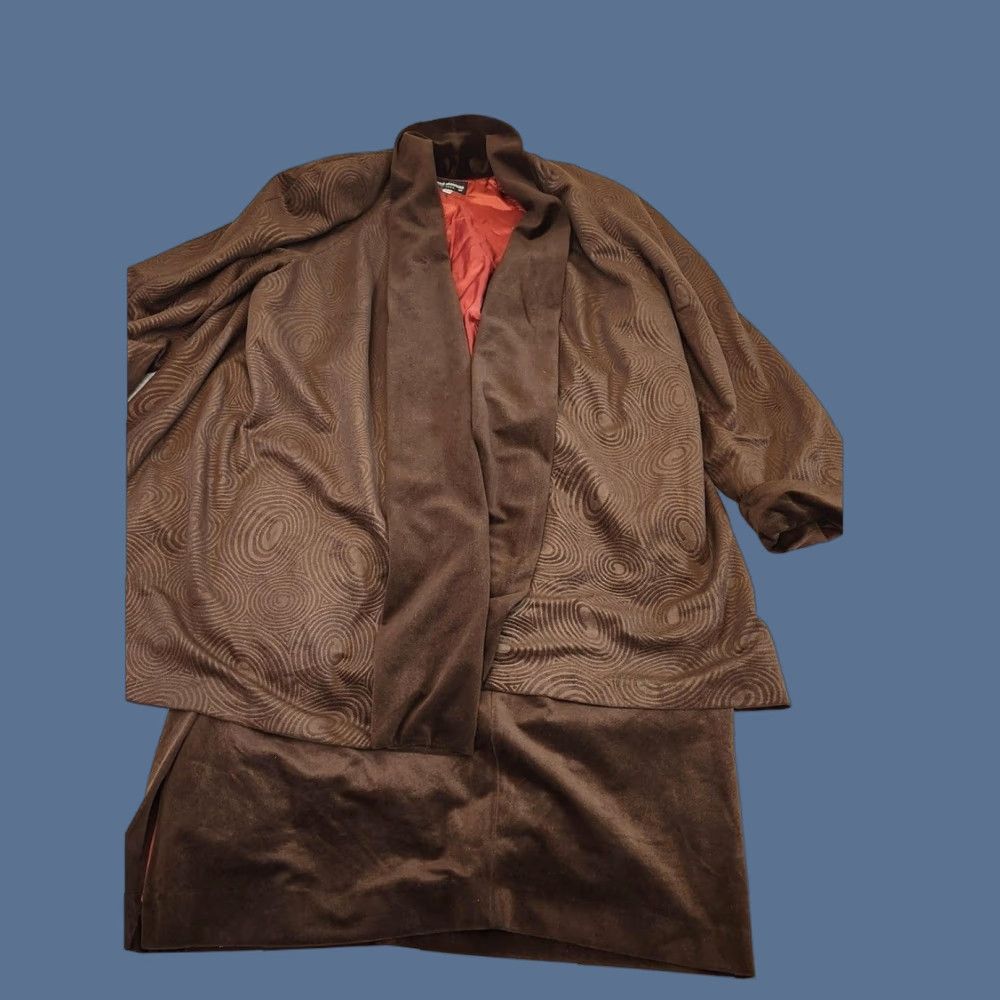 Vintage VINTAGE Chad Stevens 2 Piece Skirt Suit Set Womens 16W Brown Faux Suede Embossed USA Size 38" / US 16 / IT 52 - 1 Thumbnail