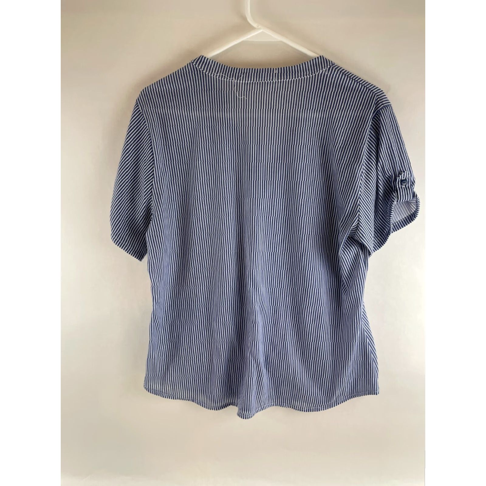 Vintage Eden & Olivia Shirt Women's L Blue White Striped V-Neck Short Sleeve Tabs Shirt Size L / US 10 / IT 46 - 2 Thumbnail