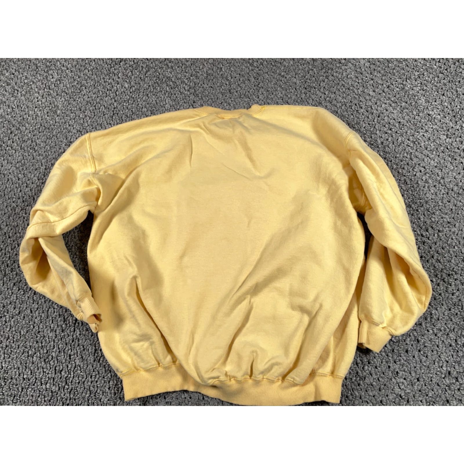 Gildan VINTAGE Gildan Sweatshirt Adult XL Yellow Embroidered Lake Ann Michigan 90s Retro Heavyweight Crewneck Men Size US XL / EU 56 / 4 - 2 Thumbnail