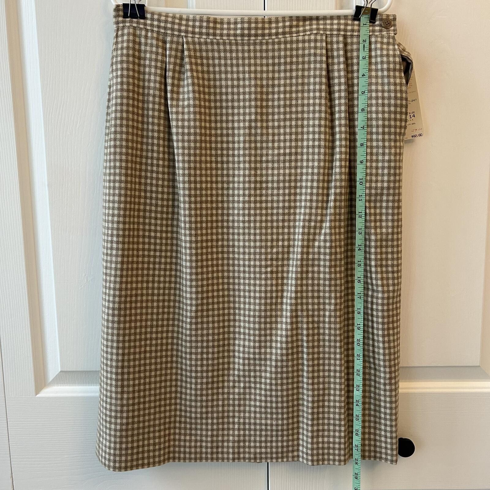 Pendleton Pendleton Women’s size 14 Skirt 100% virgin wool Size 36" / US 14 / IT 50 - 3 Thumbnail