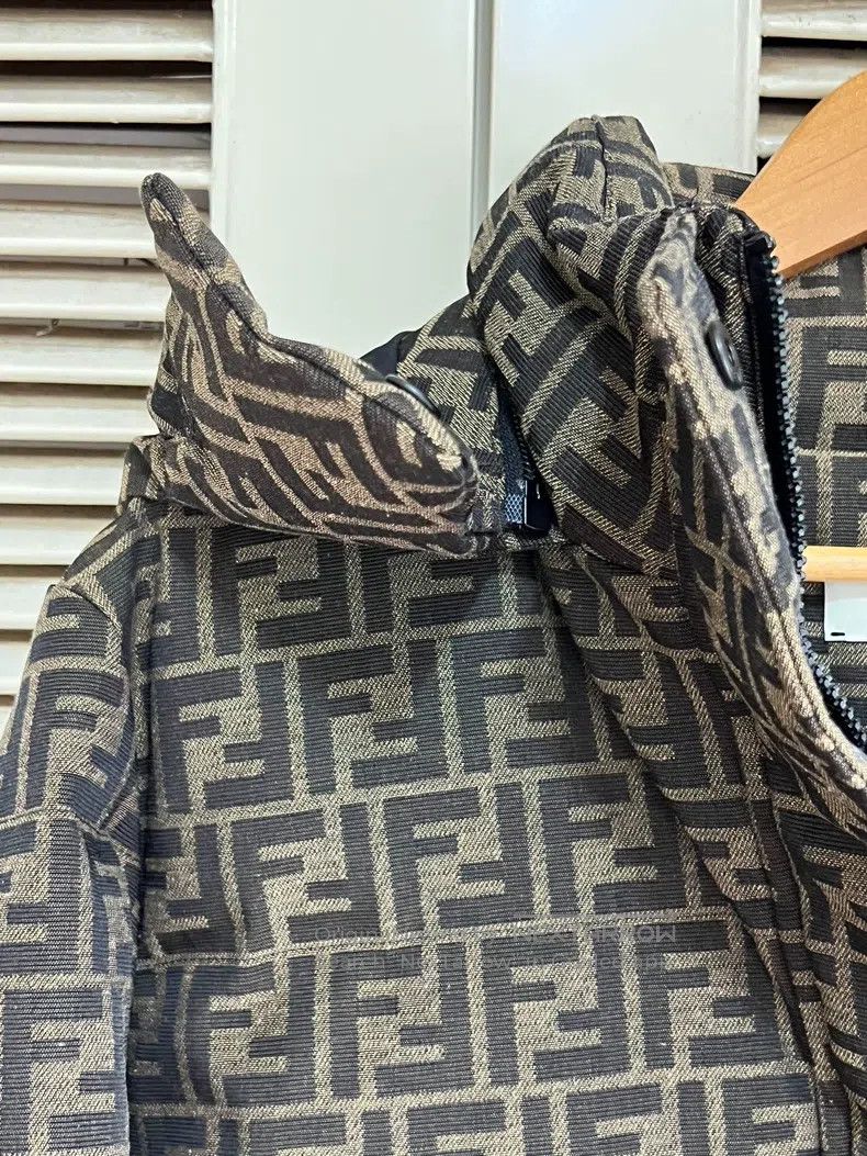Fendi Fendi Black and Yellow Color FF Full Print Knit Sweater Size XXS / US 00 / IT 34 - 4 Thumbnail