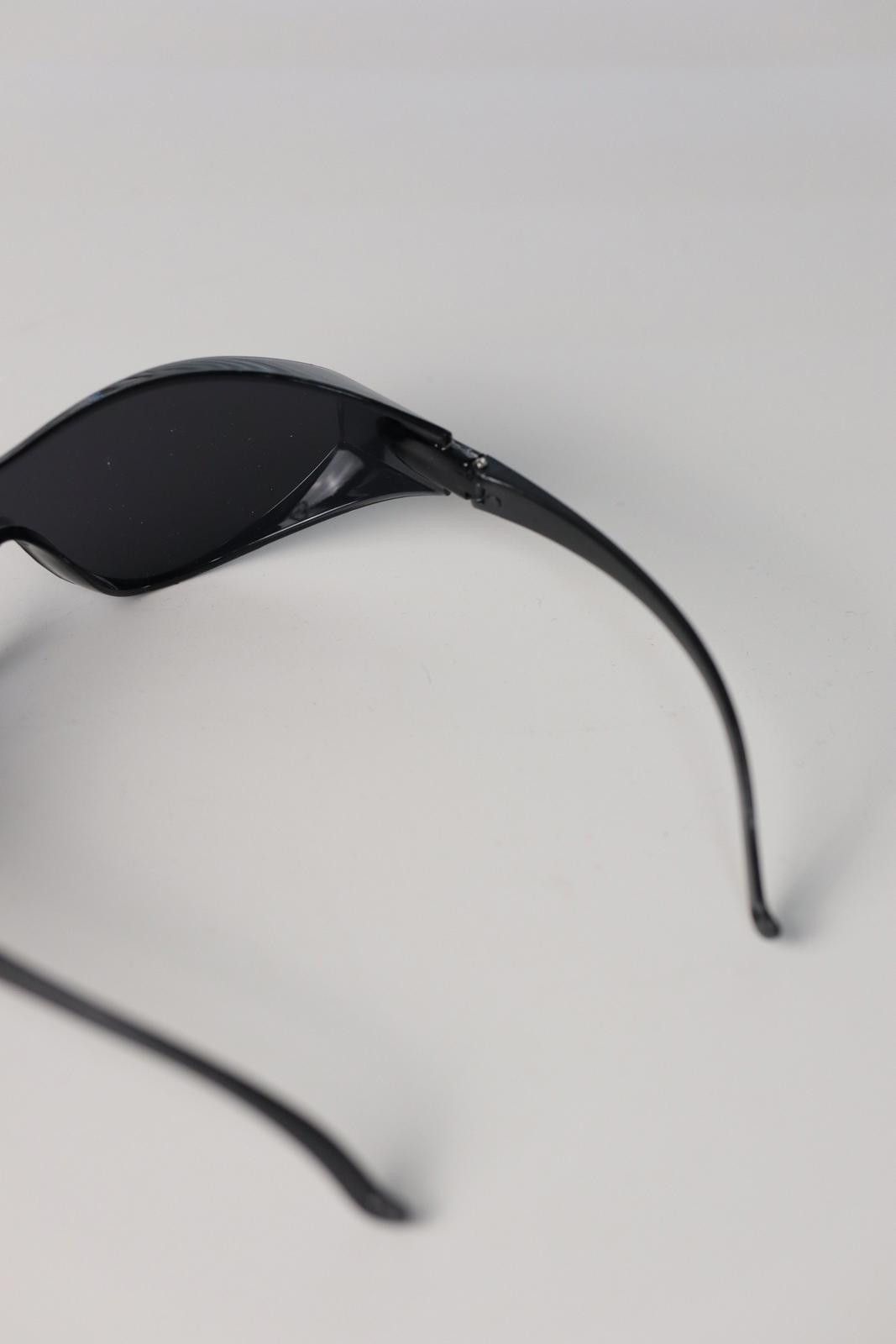 Japanese Brand Y2k Large Wide Safety Glasses Sunglasses Black Unisex OS Size ONE SIZE - 4 Thumbnail