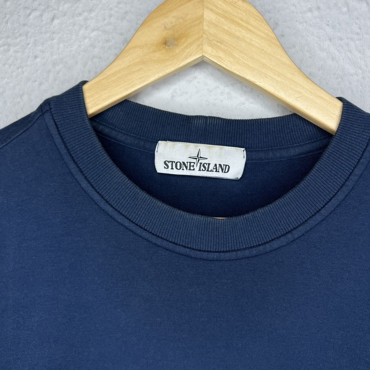 Stone Island Stone Island Sweatshirt Crewneck Blue Navy Badge Patch Size US M / EU 48-50 / 2 - 4 Thumbnail