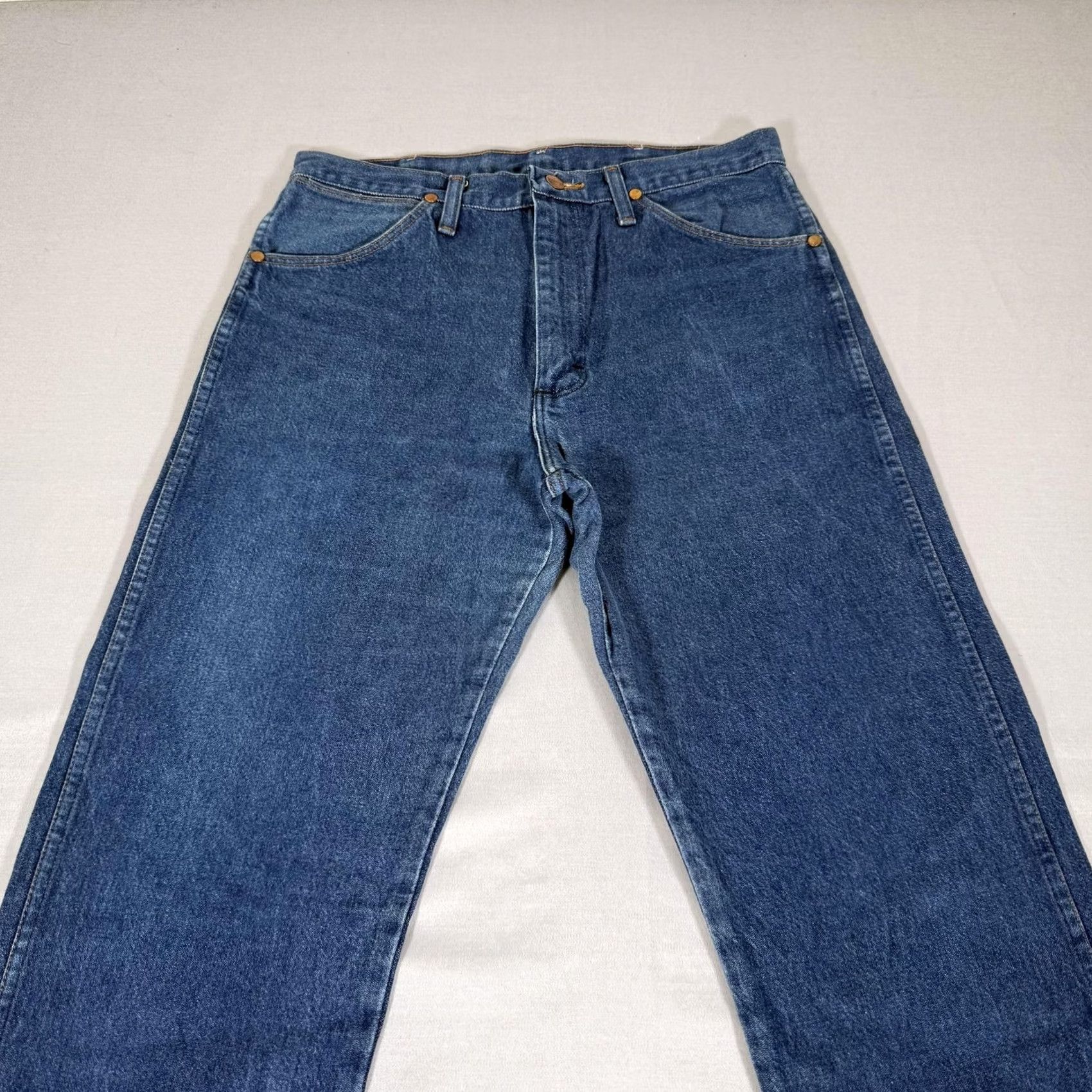 Wrangler Wrangler Jeans 13MWZ Cowboy Cut Mens 33x36 Denim Straight Leg Jeans Blue 100% Cotton Regular Fit Western Workwear Pants Size US 33 - 2 Thumbnail