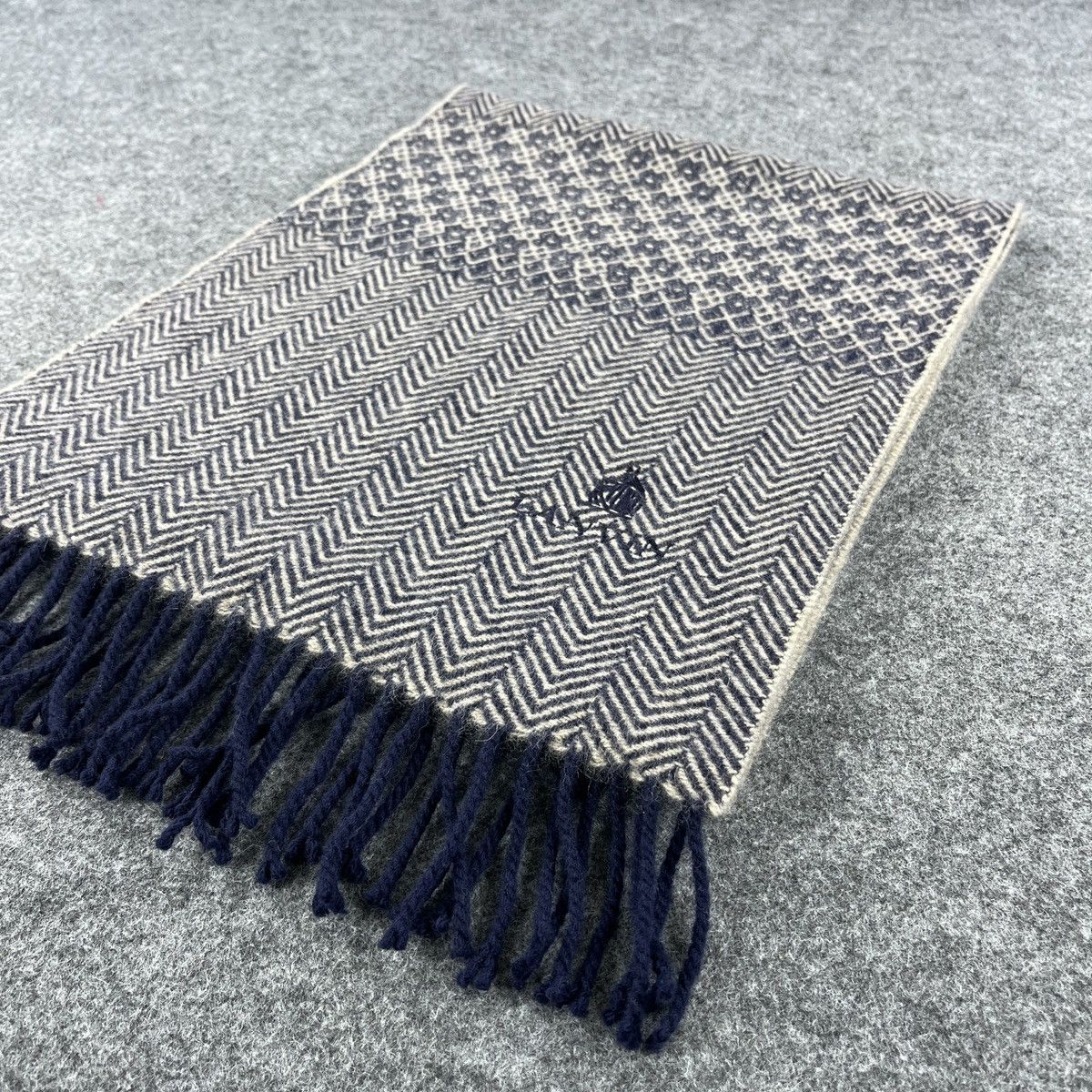 Lanvin Vintage Lanvin Scarf / Muffler / Neckwear T1237 Size ONE SIZE - 4 Thumbnail