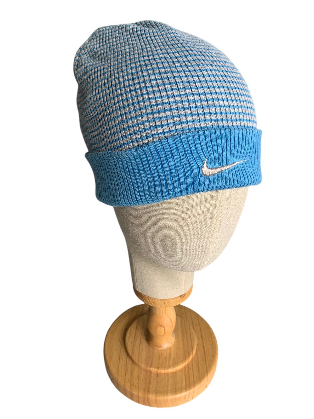 Japanese Brand × Nike Vintage Nike Nice Design Beanie Hats Size ONE SIZE - 1 Thumbnail