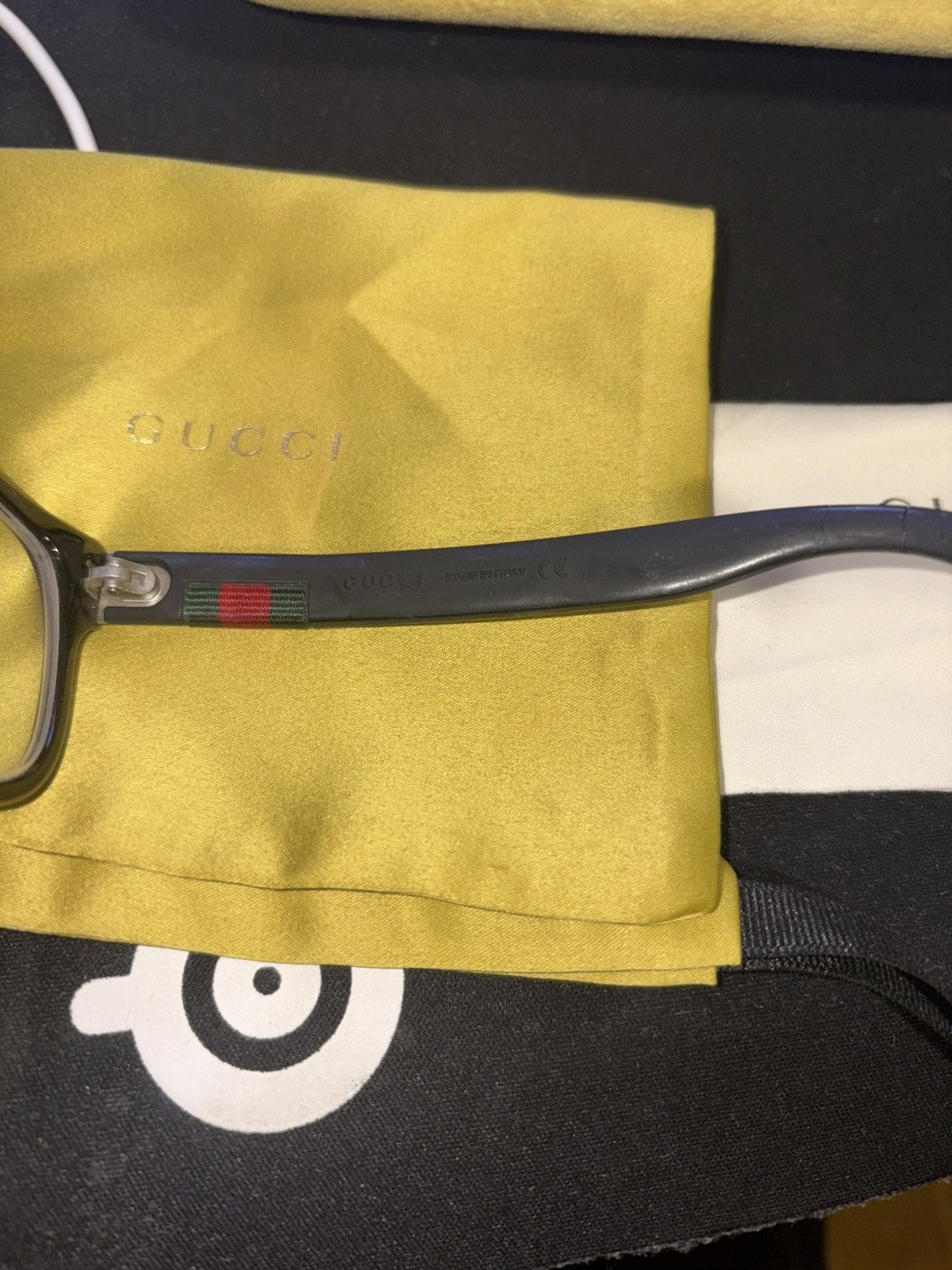 Gucci Gucci Classic Red/Green Prescription Eye Wear Size ONE SIZE - 4 Thumbnail