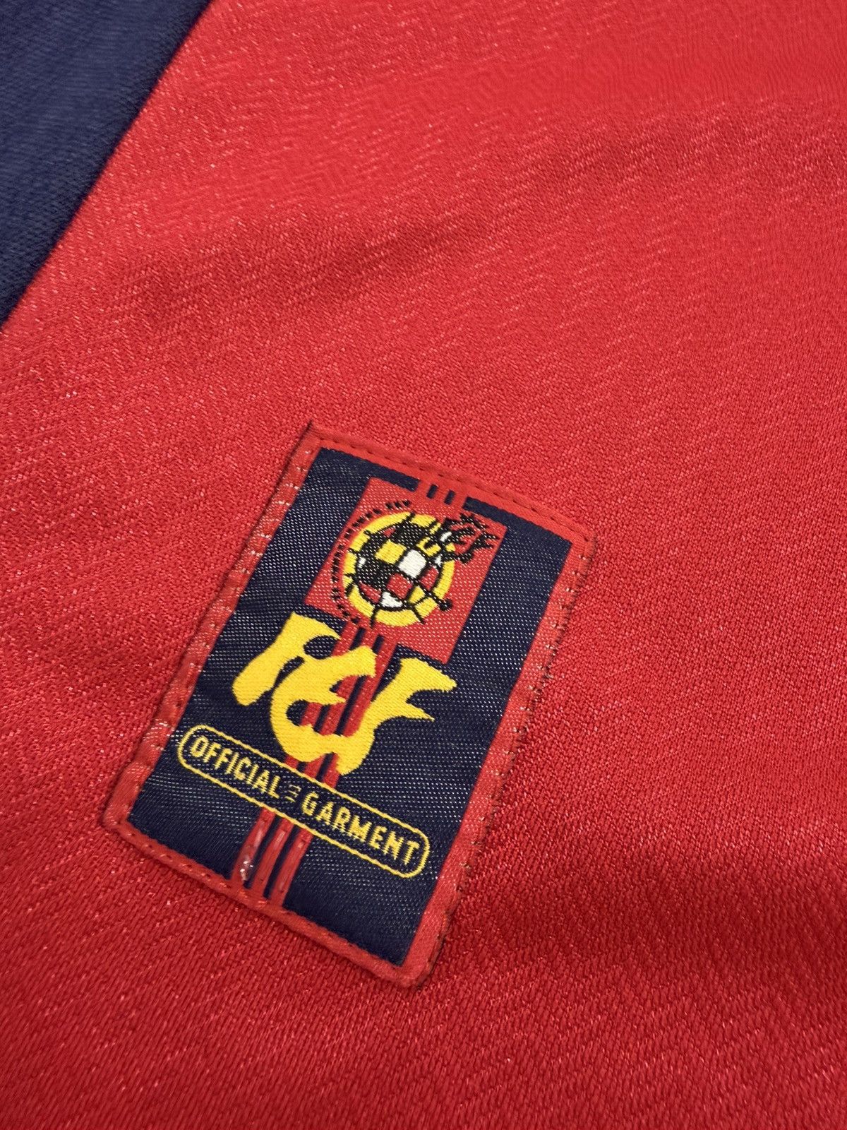 Adidas Vintage 1998/1999 Adidas Spain Soccer Jersey Size US M / EU 48-50 / 2 - 6 Thumbnail