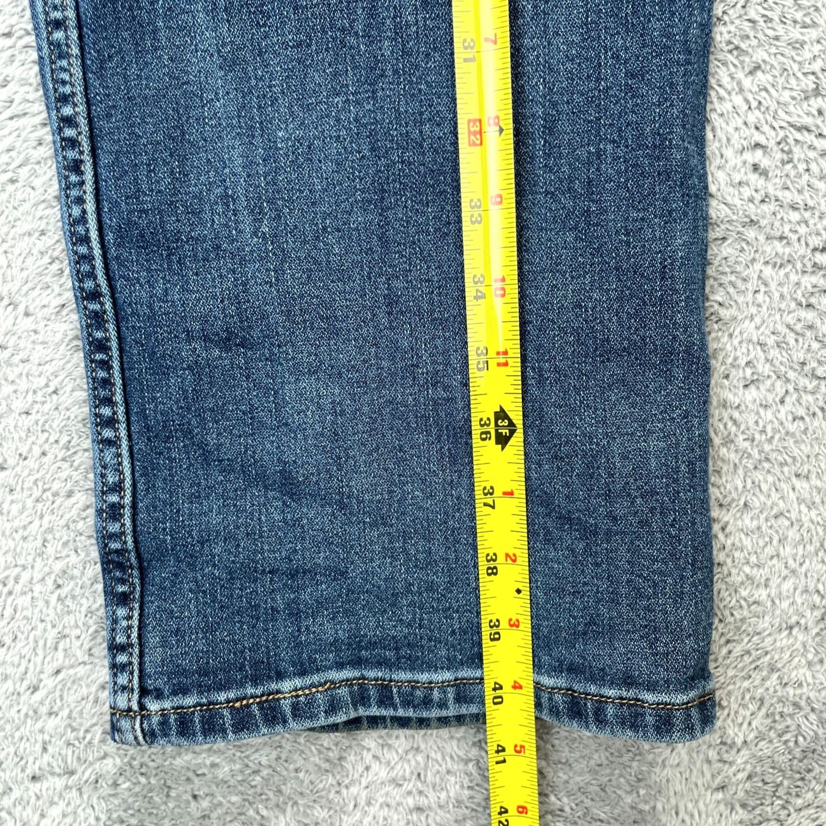 Wrangler VINTAGE Wrangler Jeans Mens 38x30 Blue Bootcut Leg Whiskered Denim Relaxed Fit Stretch Size US 38 / EU 54 - 6 Thumbnail