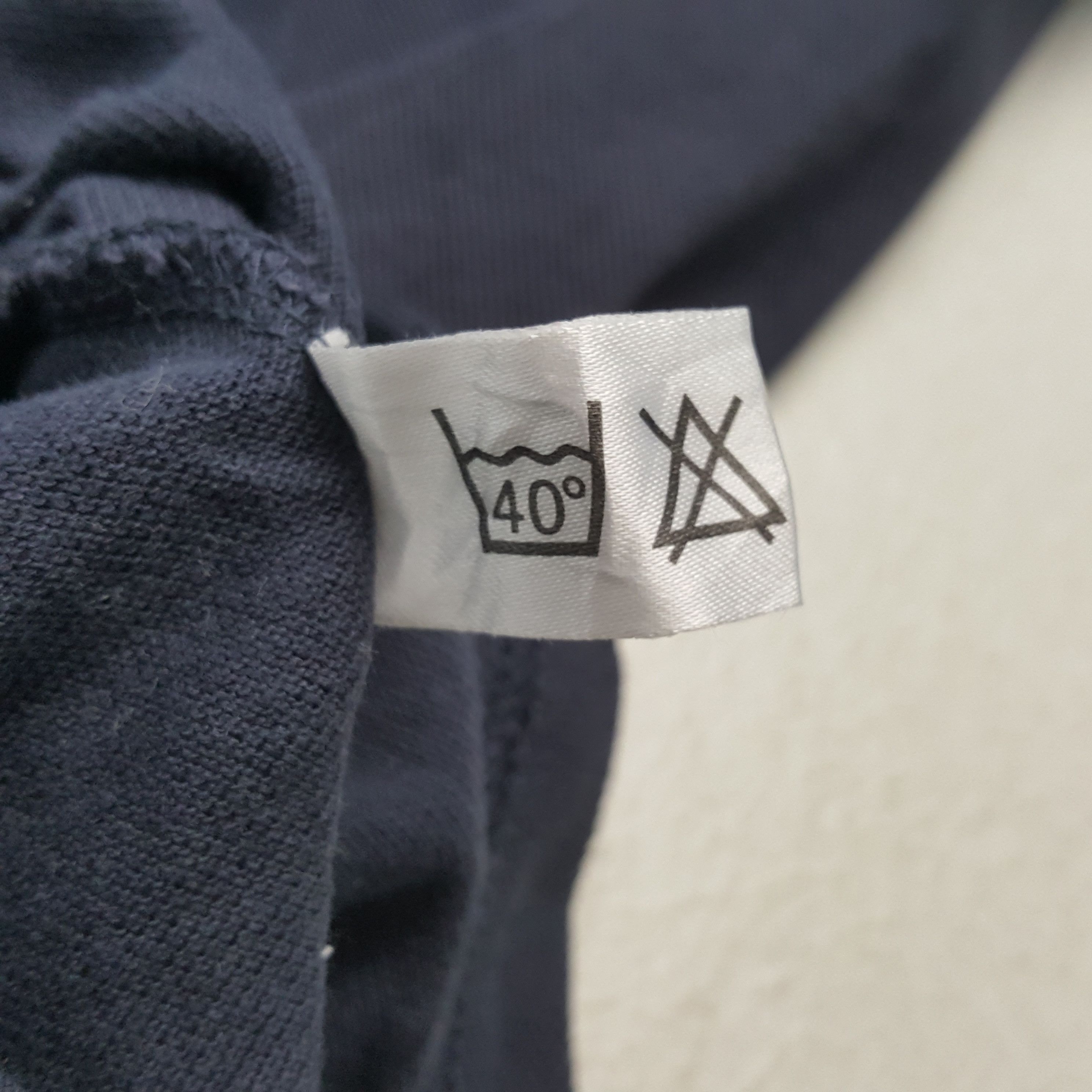 Burberry Vintage Burberry Of London Fashion Brand Shirt RR13 Size US L / EU 52-54 / 3 - 7 Thumbnail
