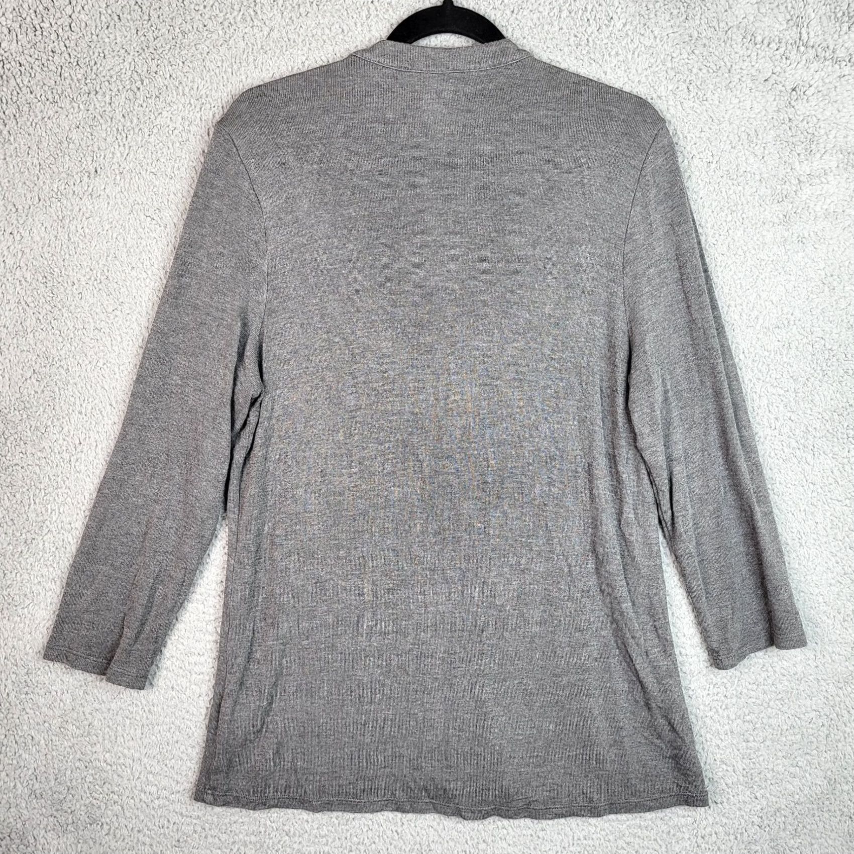 Vintage AMOUR VERT Women's Button-Up V-Neck 3/4 Sleeve Casual Tee Size L Gray Modal Spandex Basic All Seasons Size L / US 10 / IT 46 - 2 Thumbnail
