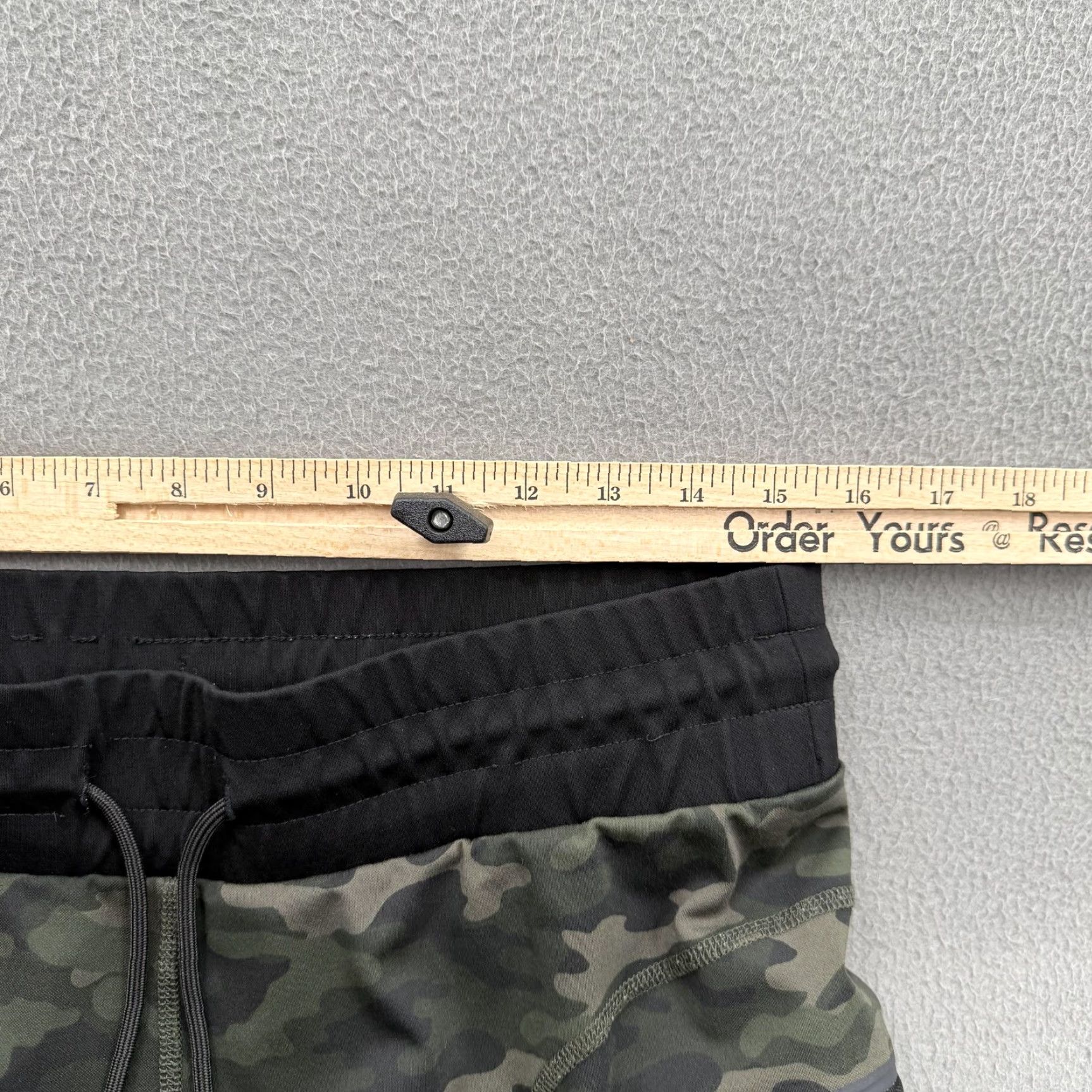 Vintage BYLT Elite Jogger Pants Mens 31 Green Camo Athletic Stretch Zip Pocket Pants Mens Regular Green Camouflage Jogger BYLT Mens 31 Camo Green Size US 31 - 3 Thumbnail