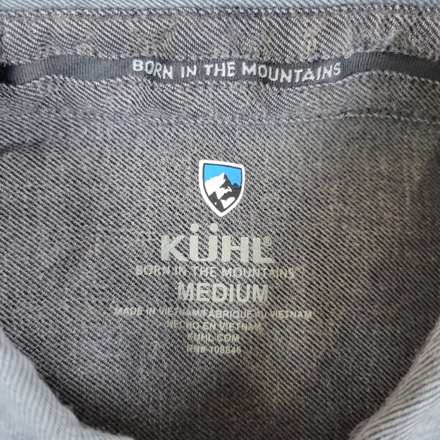 Vintage Kuhl Descendr Flannel Shirt Mens M Gray Long Sleeve Button Up Hiking Outdoors Shirt Mens M Gray Button-Up Shirt Outdoors Hiking Descendr Flannel Kuhl Size US M / EU 48-50 / 2 - 3 Thumbnail