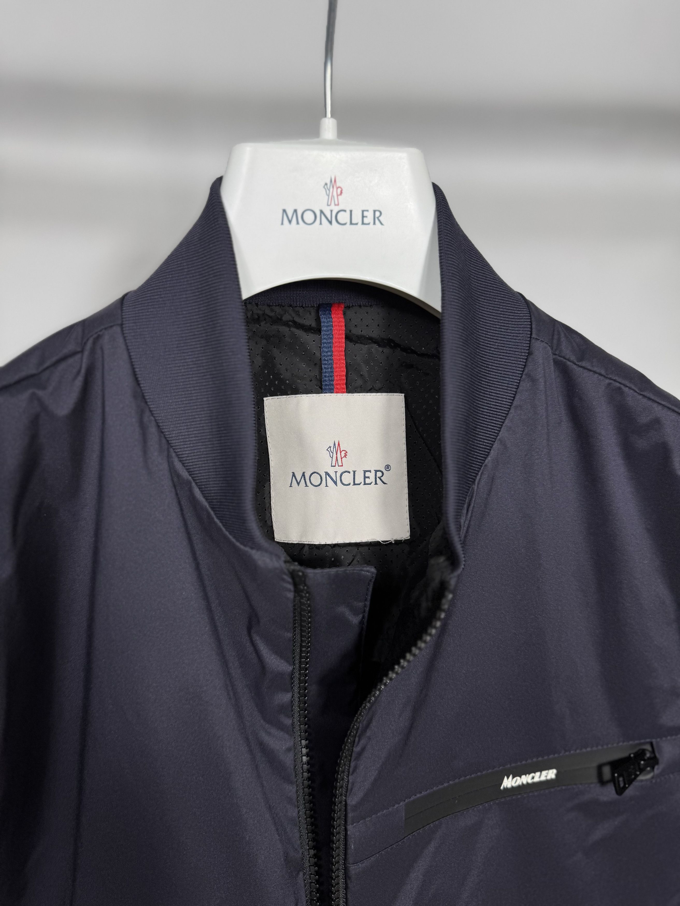 Moncler Moncler Leos Jacket Size US S / EU 44-46 / 1 - 6 Thumbnail
