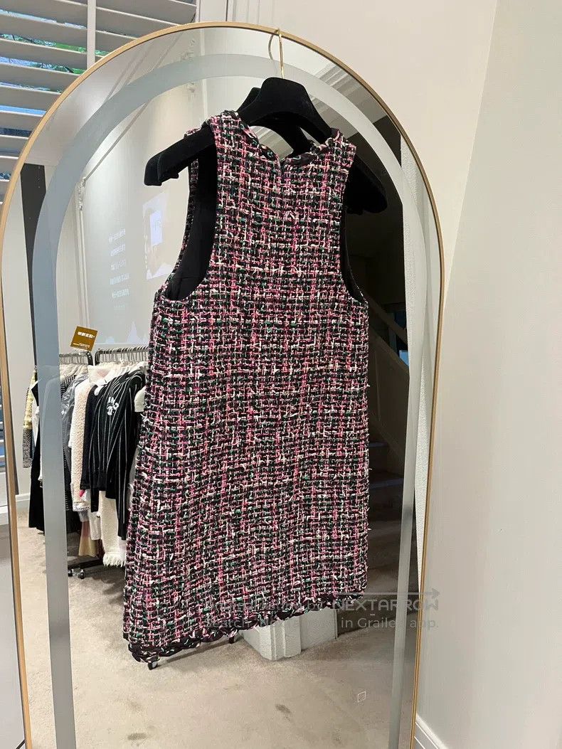 Chanel Chanel 19p colourful tweed dark v dress Size XXS / US 00 / IT 34 - 2 Thumbnail