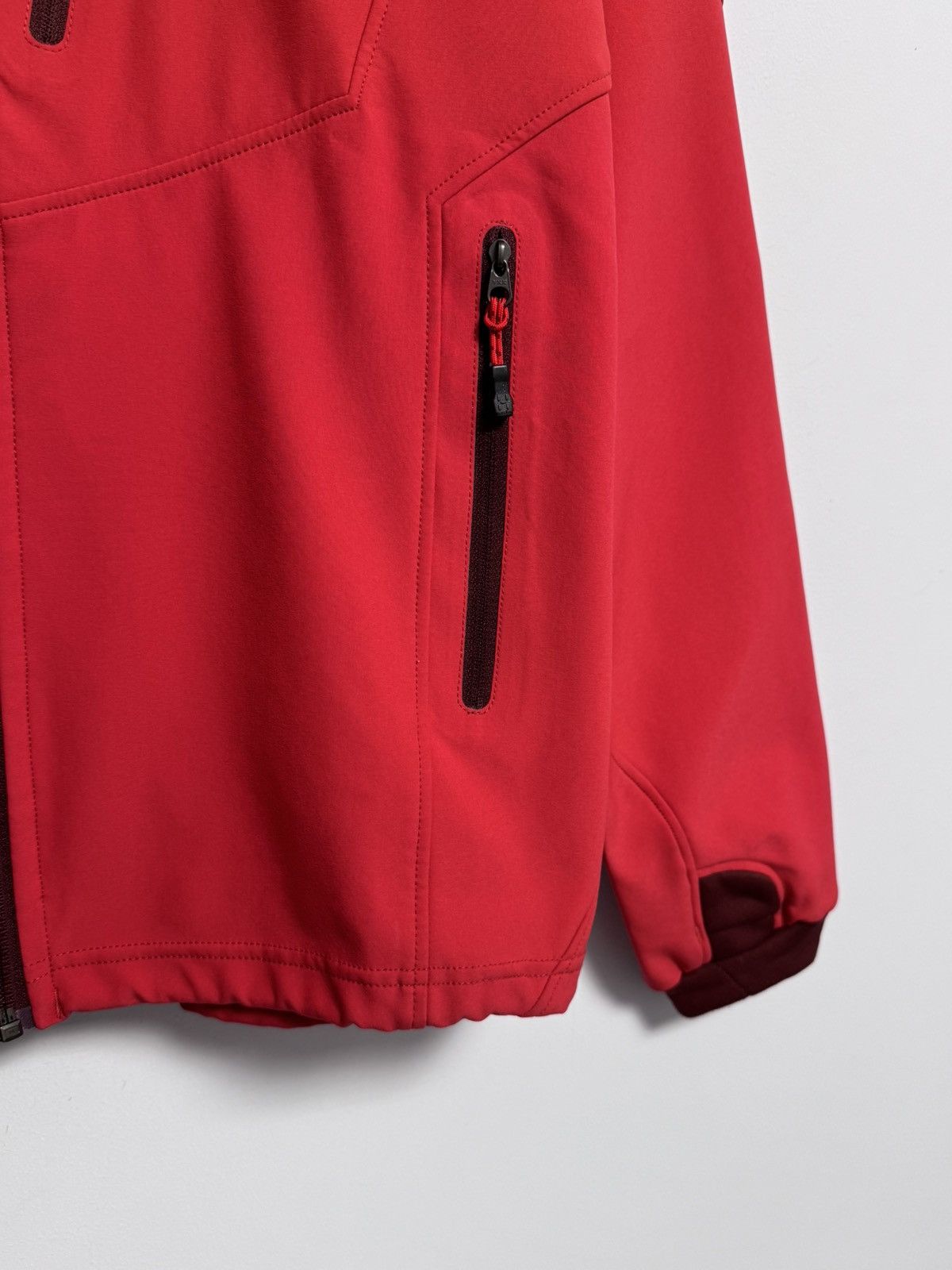 Haglofs Haglofs Womens Softshell Jacket Hooded Stretch Red Size L / US 10 / IT 46 - 6 Thumbnail