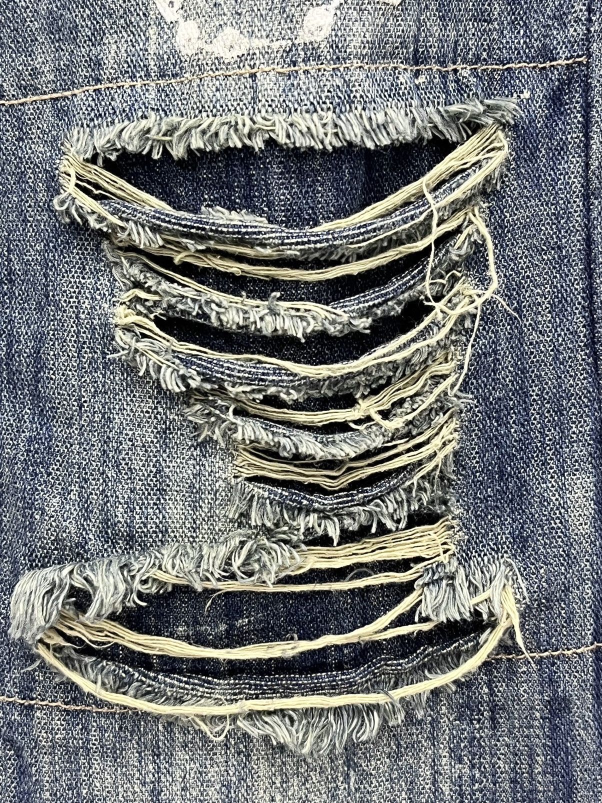 Guru FYE🔥GUMU INTERNATIONAL Punk Ripped Tribal Print Flare Denim Size 31" - 11 Thumbnail