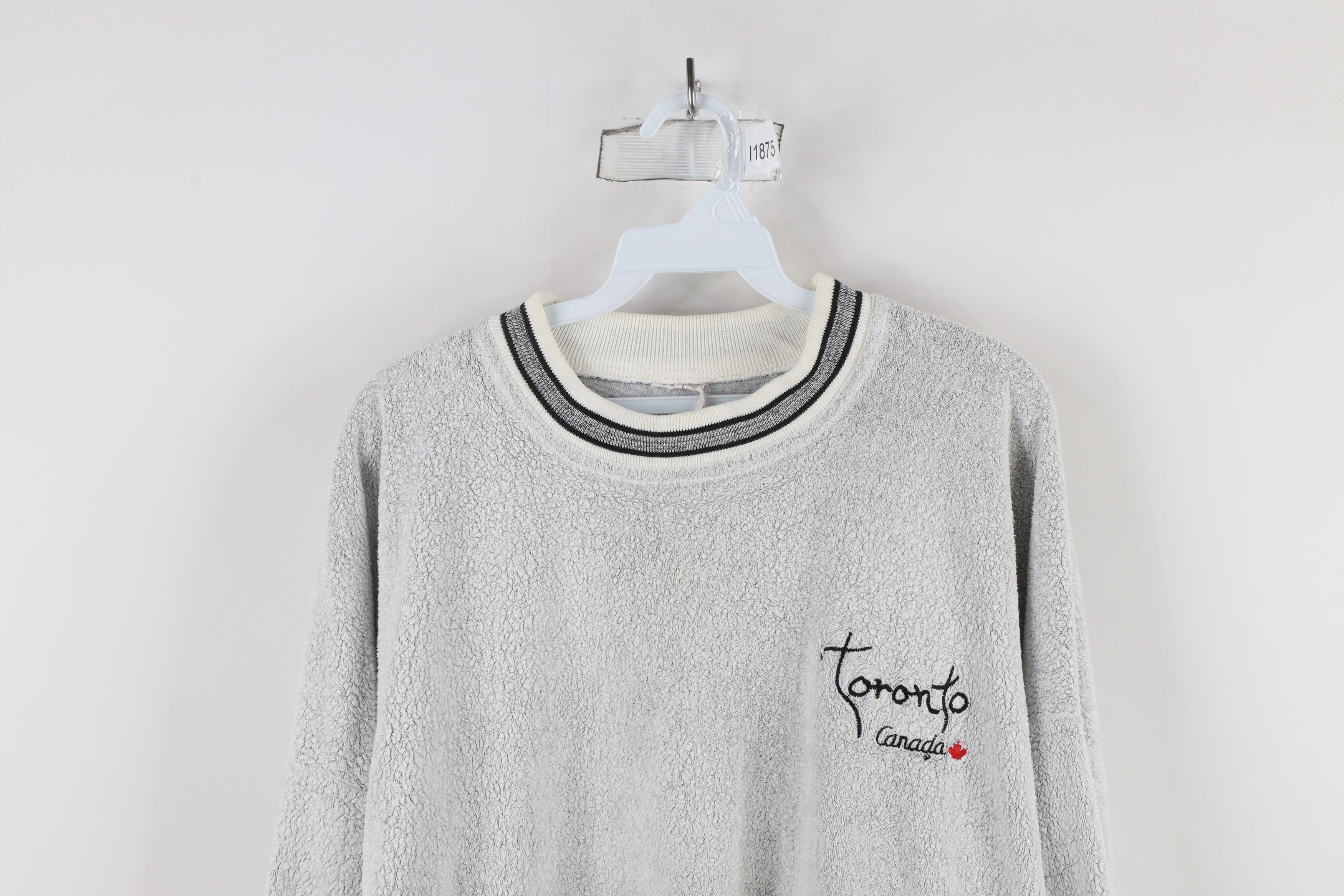 Vintage Vintage 90s Streetwear Canada Reverse Fleece Sweatshirt Size US XXL / EU 58 / 5 - 2 Thumbnail