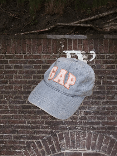 Gap × Vintage Gap Adults Baseball Hat Cap Adjustable Size ONE SIZE - 1 Thumbnail