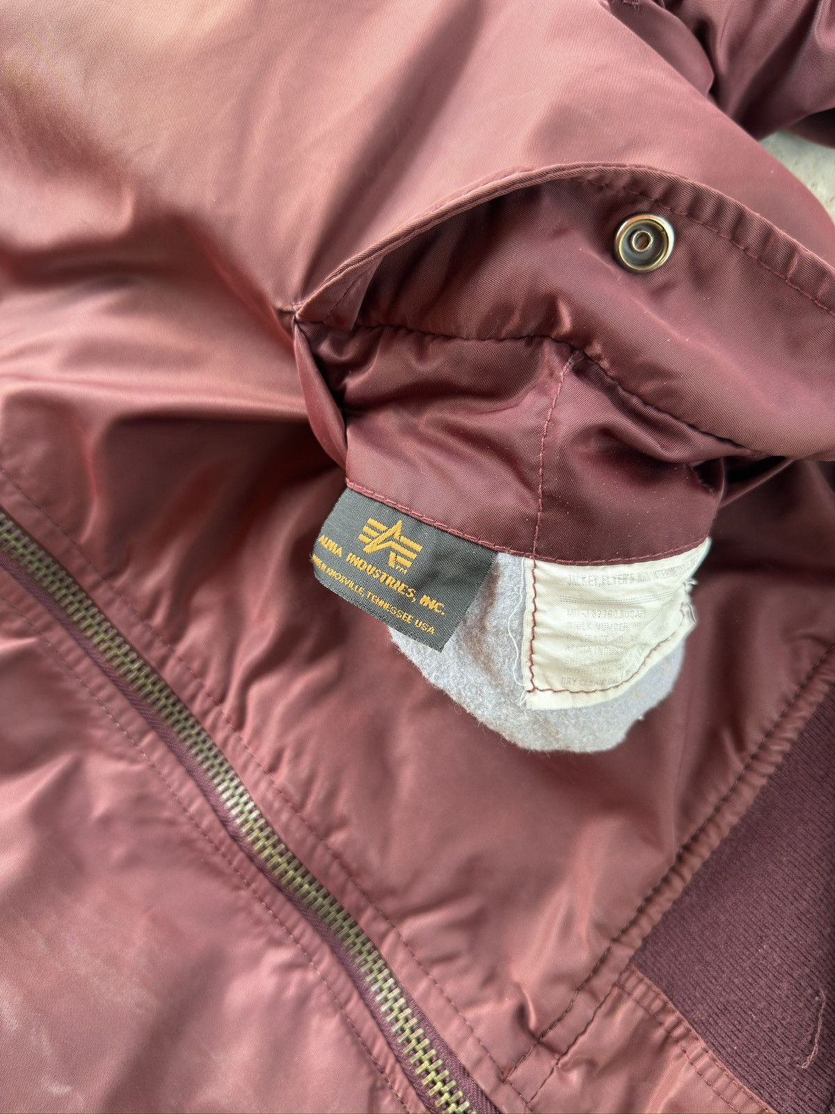 Vintage Vintage 1980s Alpha Industries MA-1 Bomber Jacket Size US M / EU 48-50 / 2 - 4 Thumbnail
