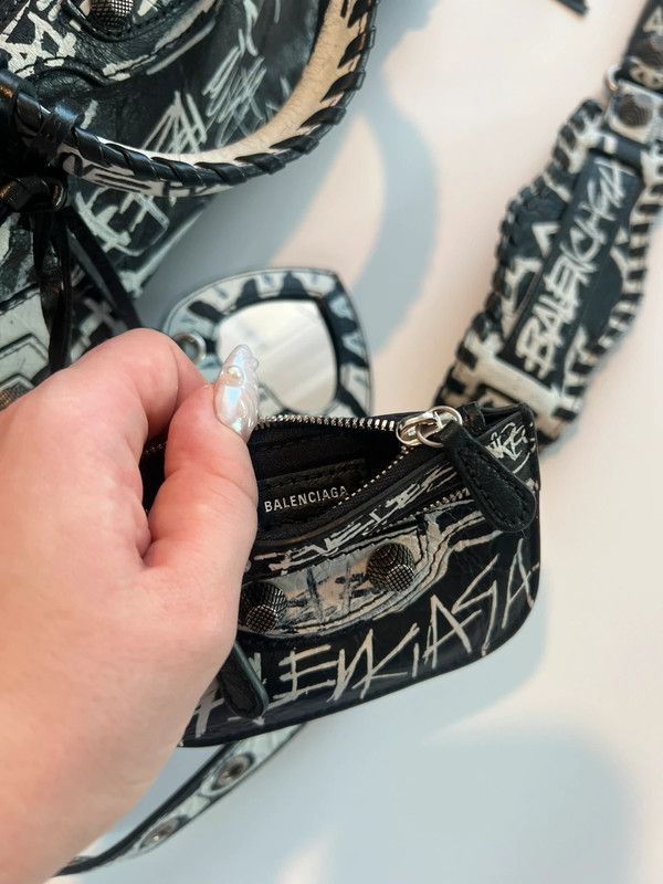 Balenciaga Balenciaga Neo City Cagole Graffiti Leather Bag Size ONE SIZE - 18 Thumbnail