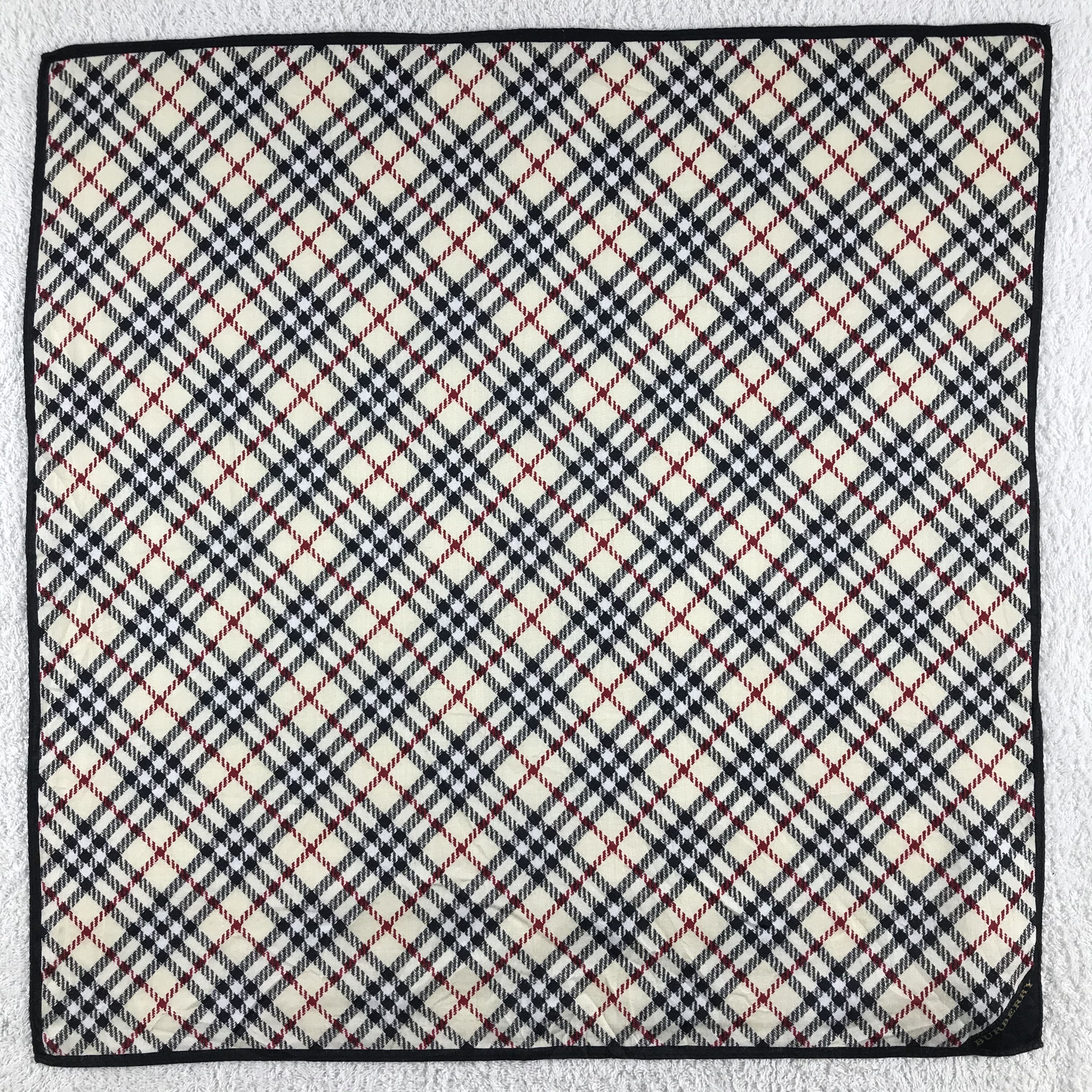 Burberry × Vintage Burberry Bandana / Handkerchief / Neckerchief - S151 Size ONE SIZE - 1 Thumbnail