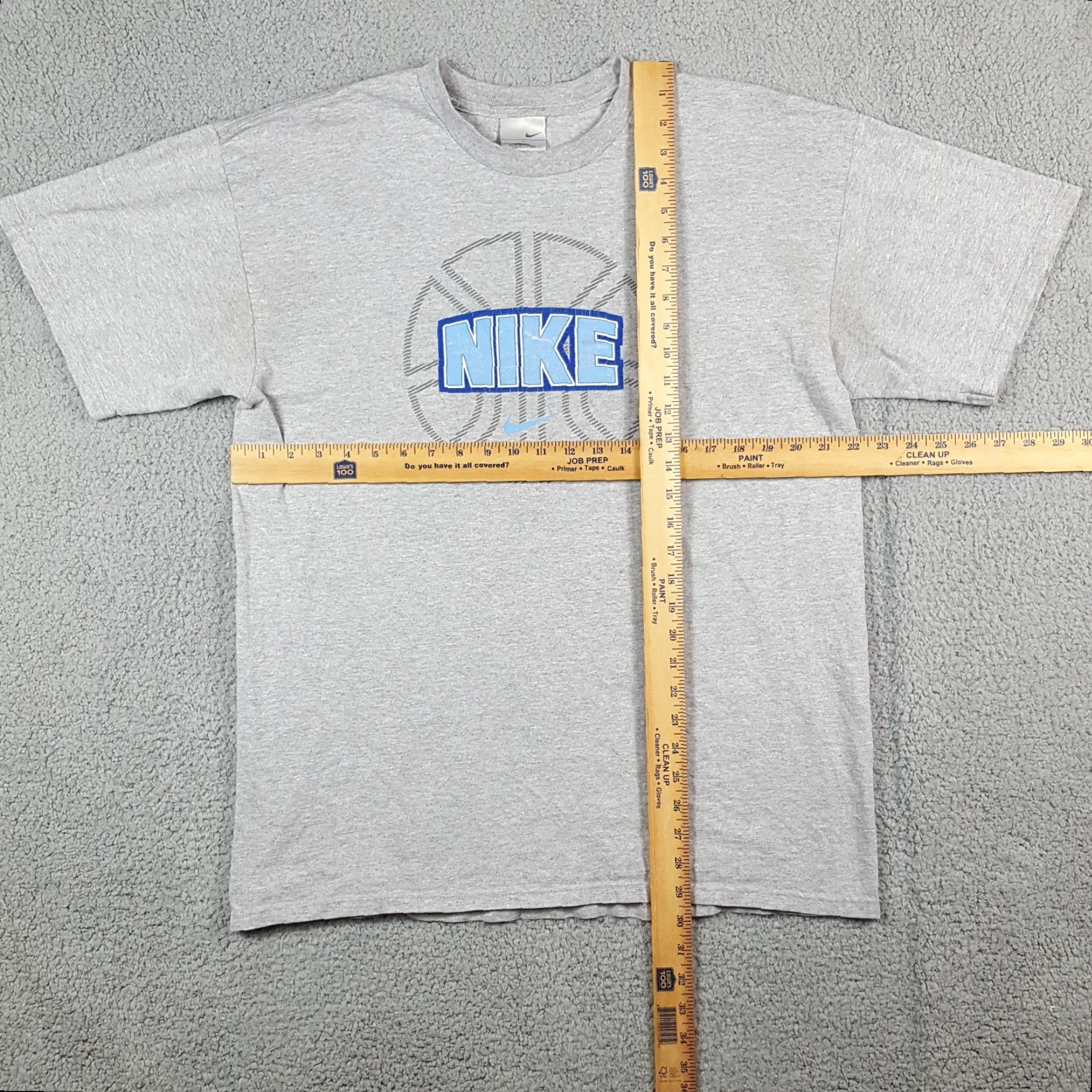 Nike VINTAGE Nike Basketball T-Shirt Men Large Gray 90s 00s Retro Sports Y2K Logo Size US L / EU 52-54 / 3 - 7 Thumbnail