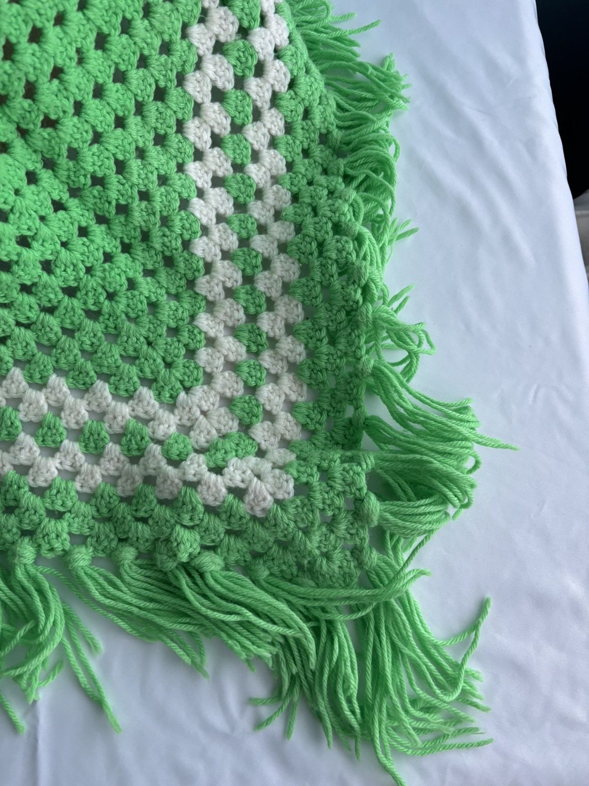 Vintage Vintage Crochet Knit Cape Shawl 1980s Handmade Sweater Green Size US M / EU 48-50 / 2 - 15 Thumbnail