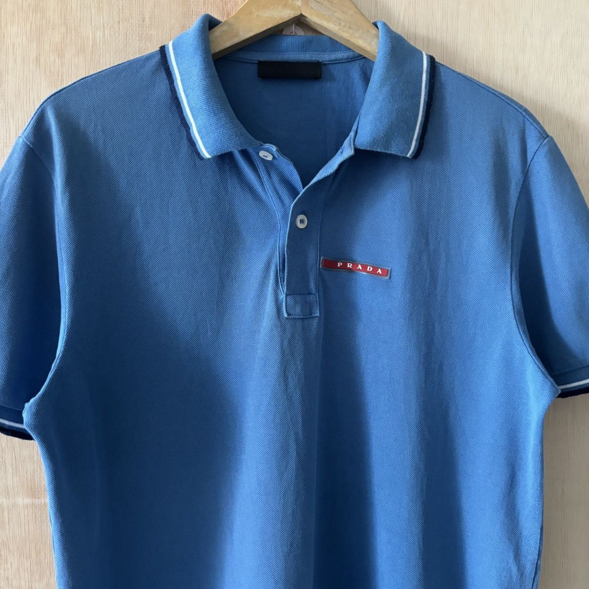 Prada Prada Red Tab Logo Blue Polo Shirt Size US L / EU 52-54 / 3 - 2 Thumbnail