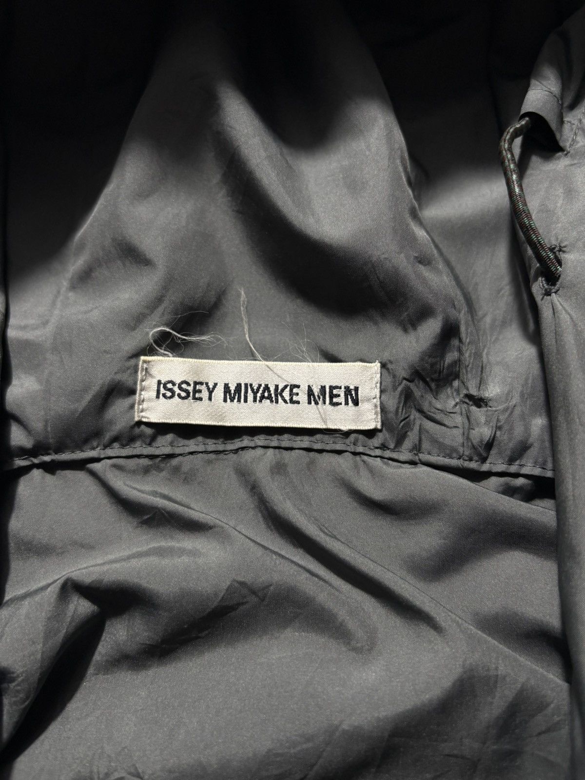 Issey Miyake ISSEY MIYAKE MEN LIGHT ZIPPER JACKET Size US L / EU 52-54 / 3 - 5 Thumbnail