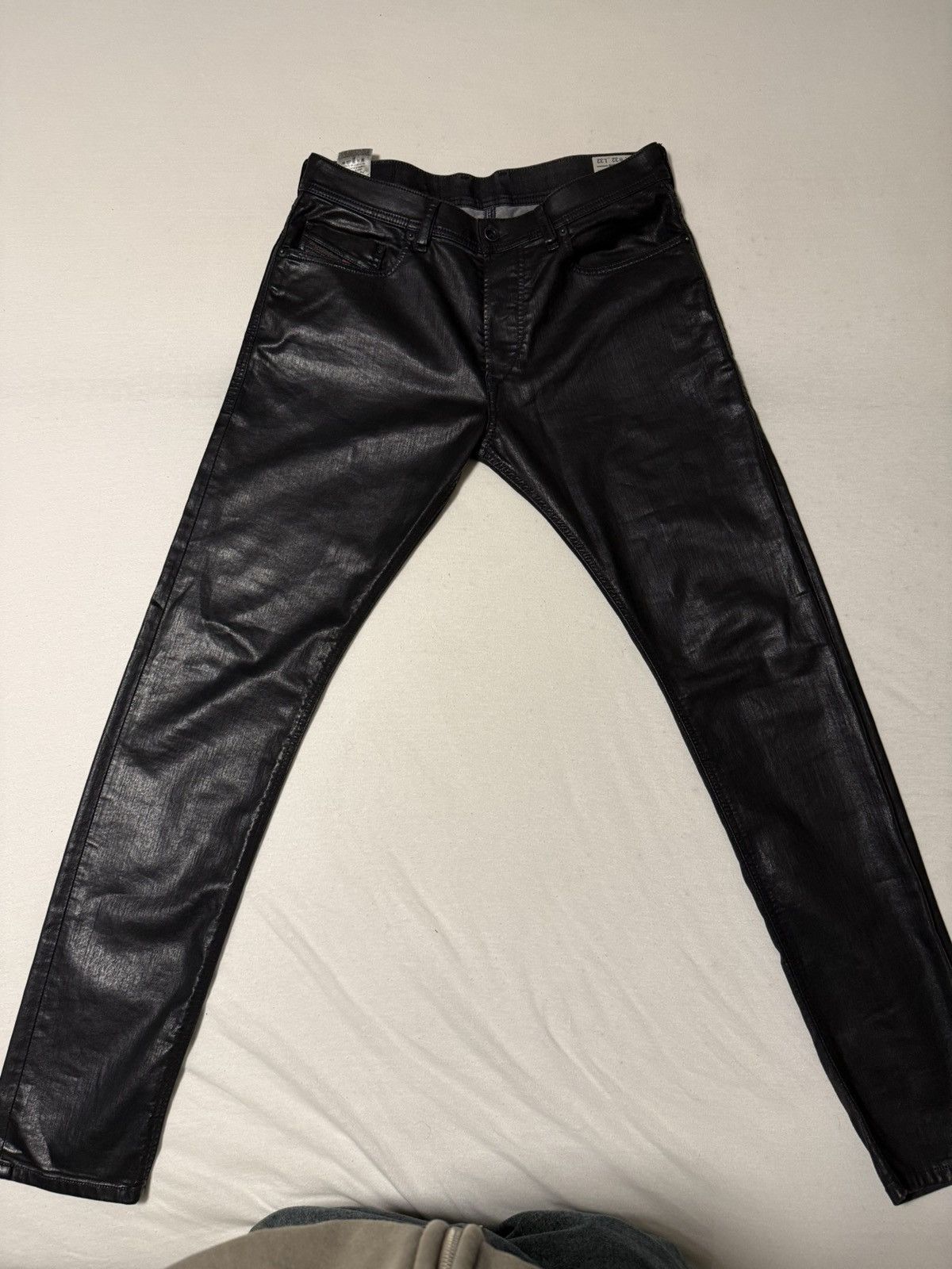 Diesel Diesel TEPPHAR slim-carrot Size US 32 / EU 48 - 1 Thumbnail