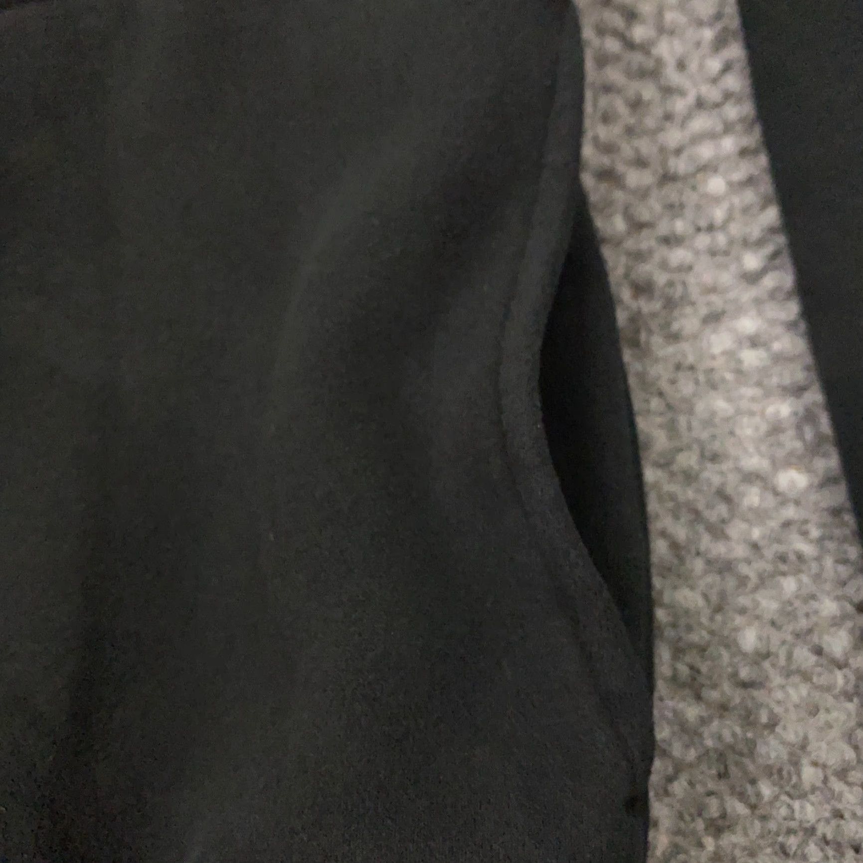 Vintage VINTAGE Columbia Jacket Women’s Short Bomber Black Full Zip Pockets L Adult Womens Size L / US 10 / IT 46 - 4 Thumbnail