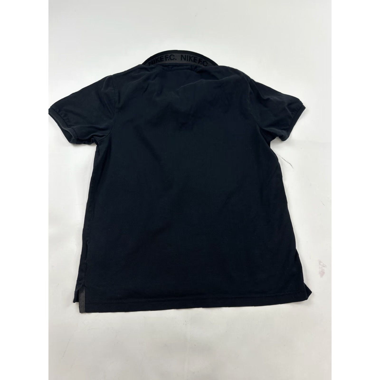 Nike Nike Futbol Club Polo Shirt Men’s Medium Black Shirt Mens Medium Black Nike Futbol Club Polo Shirt Size US M / EU 48-50 / 2 - 2 Thumbnail