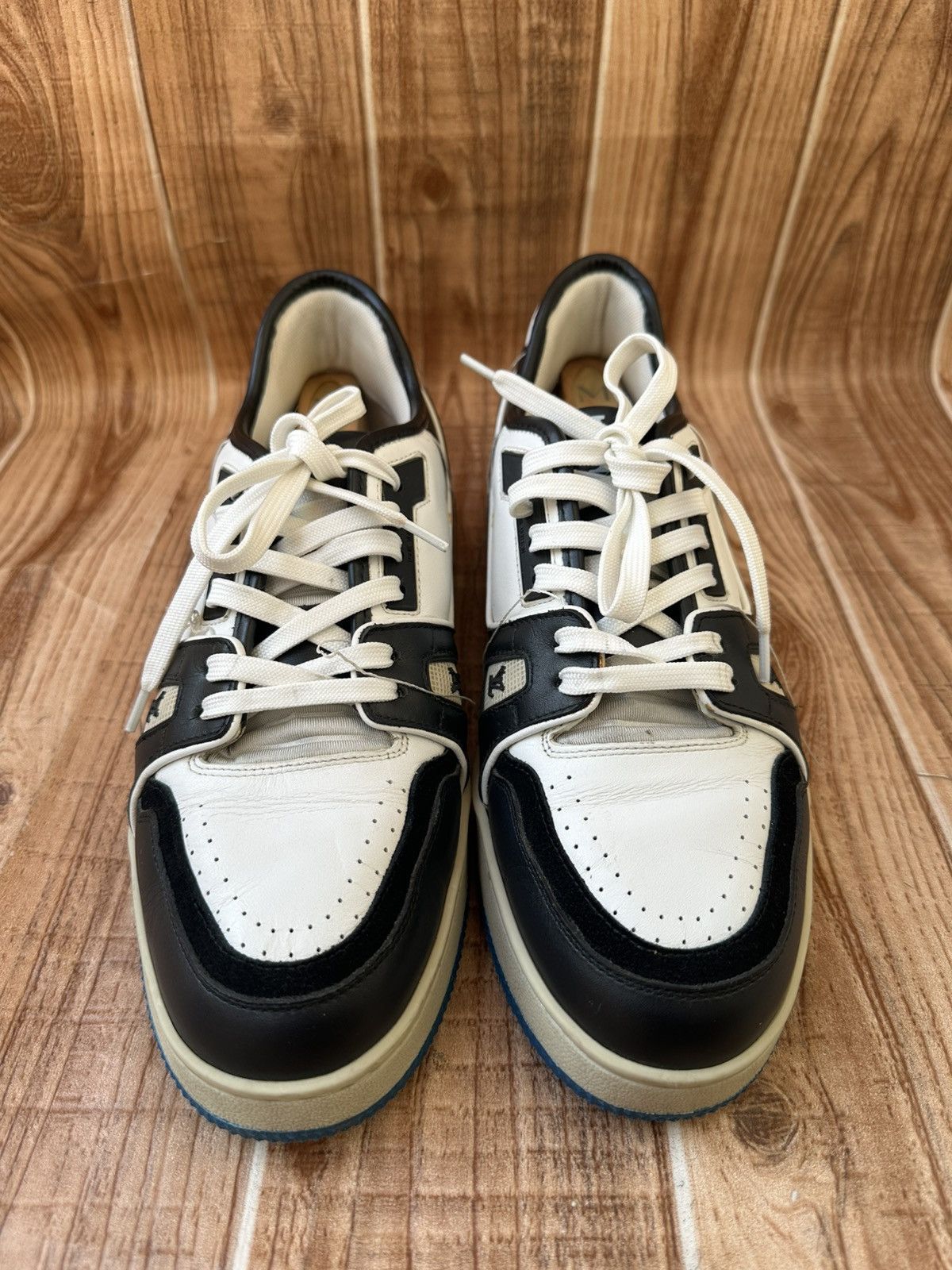 Louis Vuitton Louis Vuitton X Virgil Abloh Leather Lowtops Size US 9 / EU 42 - 2 Thumbnail