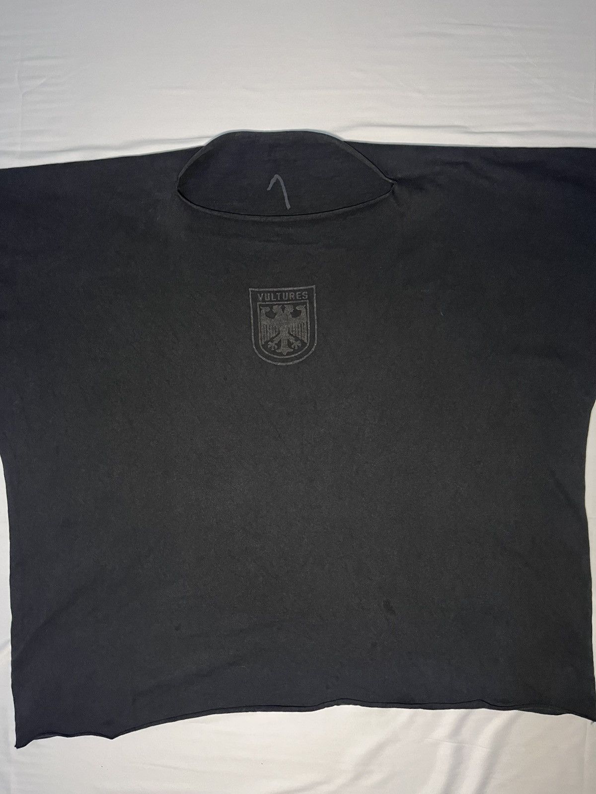 Yeezy YZY "Vultures" Boxy Tee Size US M / EU 48-50 / 2 - 1 Thumbnail