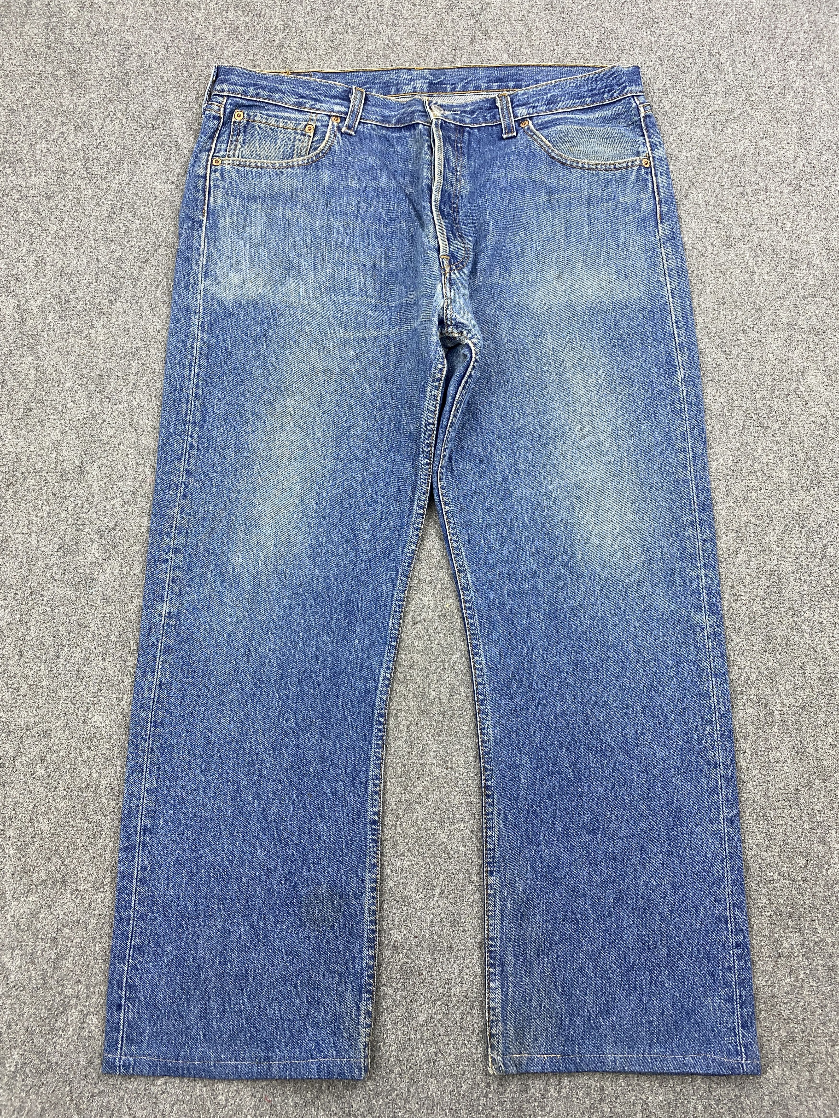 Levi's Distressed Blue Denim Vintage Levis 501 Jeans DP2804 Size US 38 / EU 54 - 1 Thumbnail