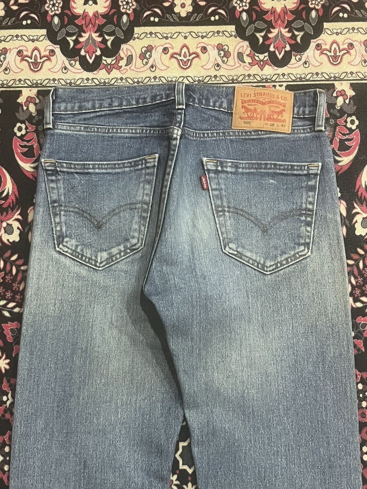 Levi's Y2K Levi’s 505 Blue Washed Distressed Straight Leg Jeans Size US 28 / EU 44 - 7 Thumbnail