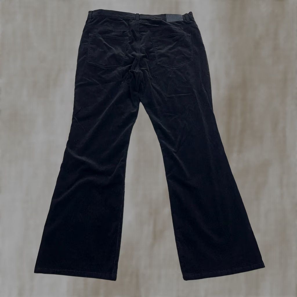 Ralph Lauren VINTAGE Lauren Ralph Lauren Pants Women 14 Black Corduroy Classic Boot Cut LRL Ladies Size 36" / US 14 / IT 50 - 1 Thumbnail