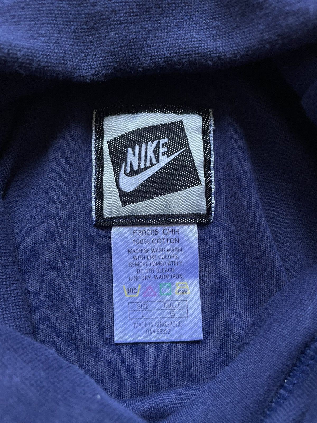 Nike Very Rare Vintage 90s Retro Y2k Nike Logo Swoosh Turtleneck Size US L / EU 52-54 / 3 - 6 Thumbnail