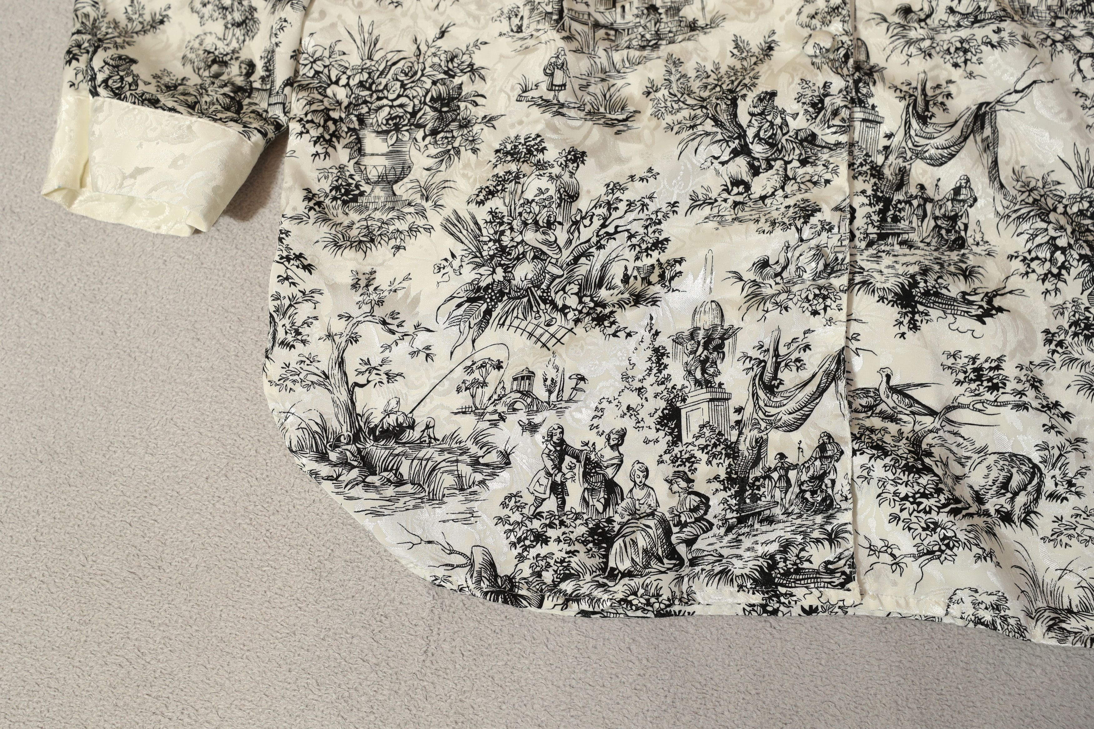 Vintage Vintage Silk Toile Print Button Up Shirt (S/P) Size S / US 4 / IT 40 - 7 Thumbnail